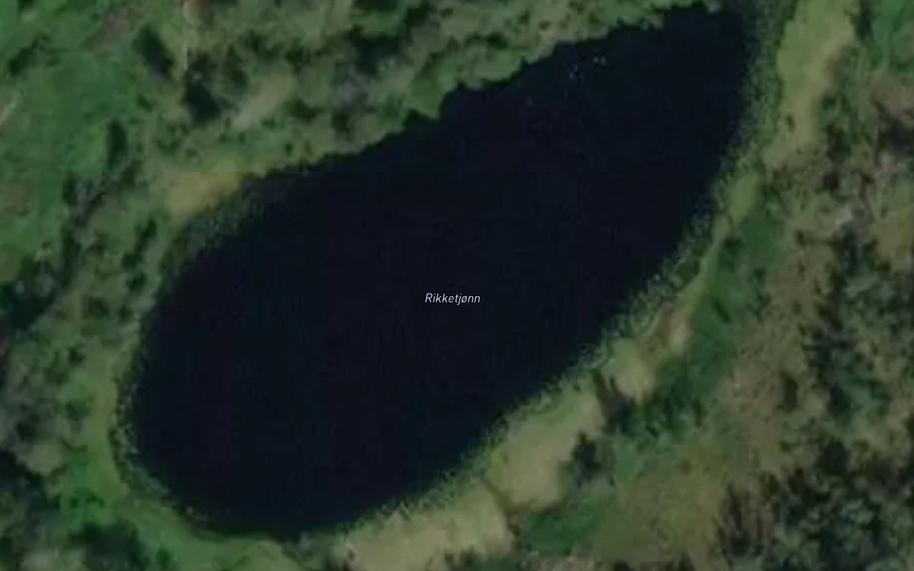 Satellite map of the Rikketjonn