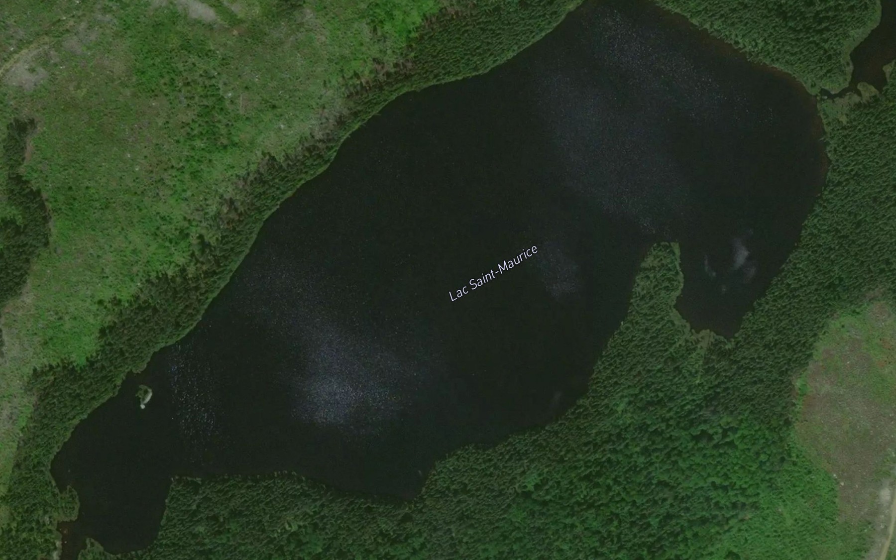 Satellite map of the Lac Saint-Maurice
