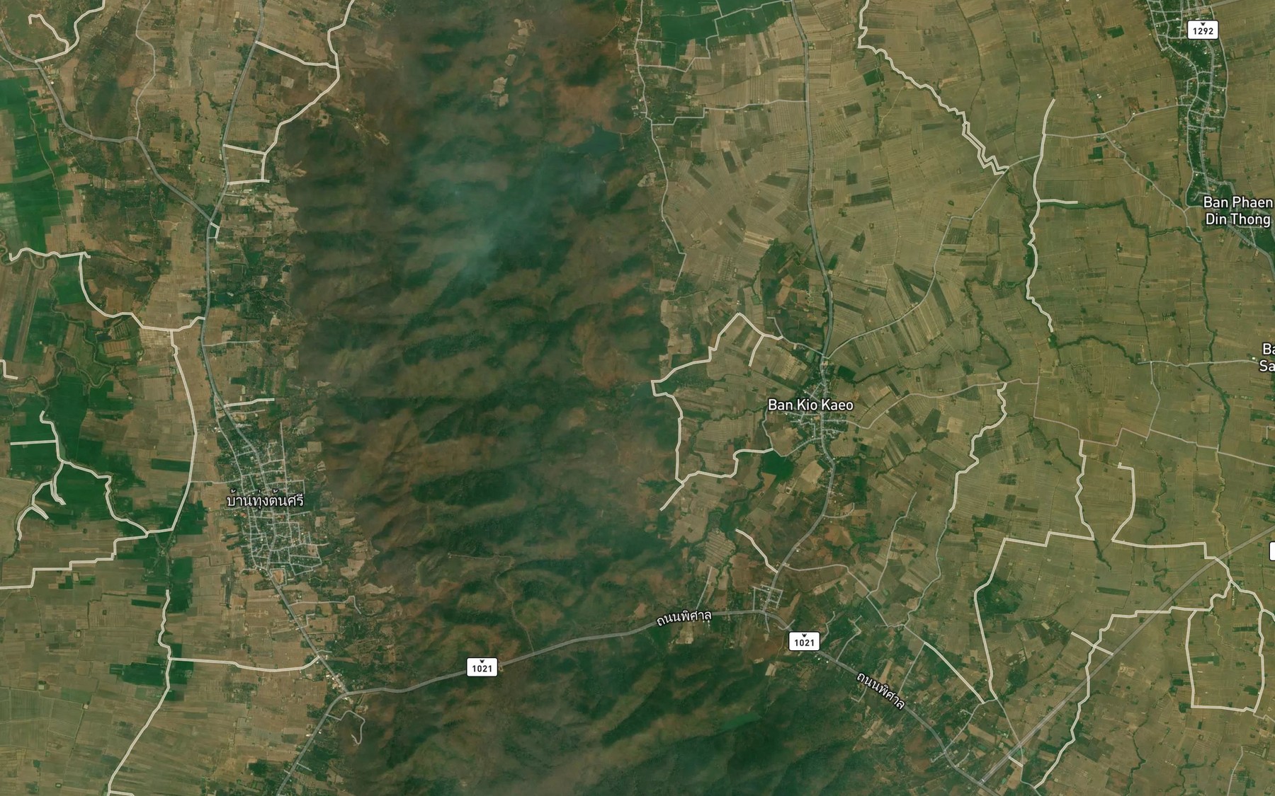Satellite map of the Ang Kep Nam Huai Ta Khian