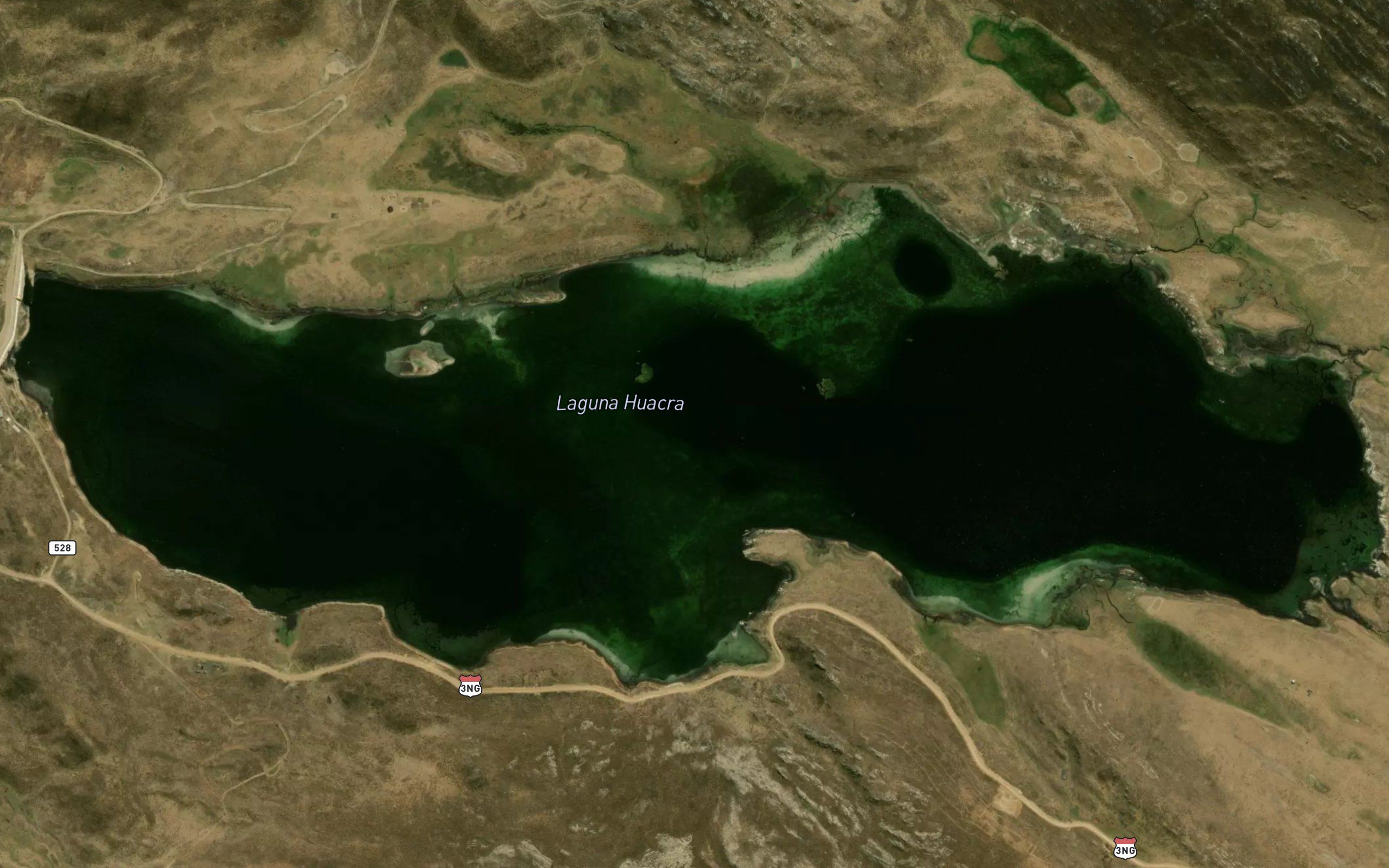 Laguna Huacra