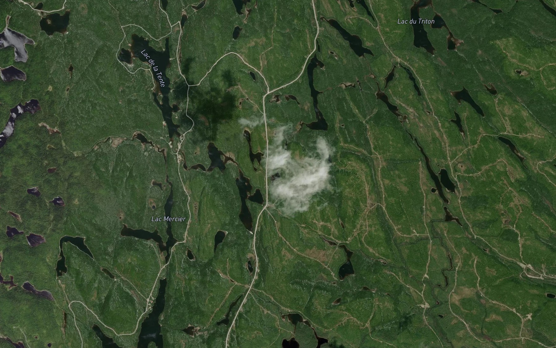 Satellite map of the Etang du Veau