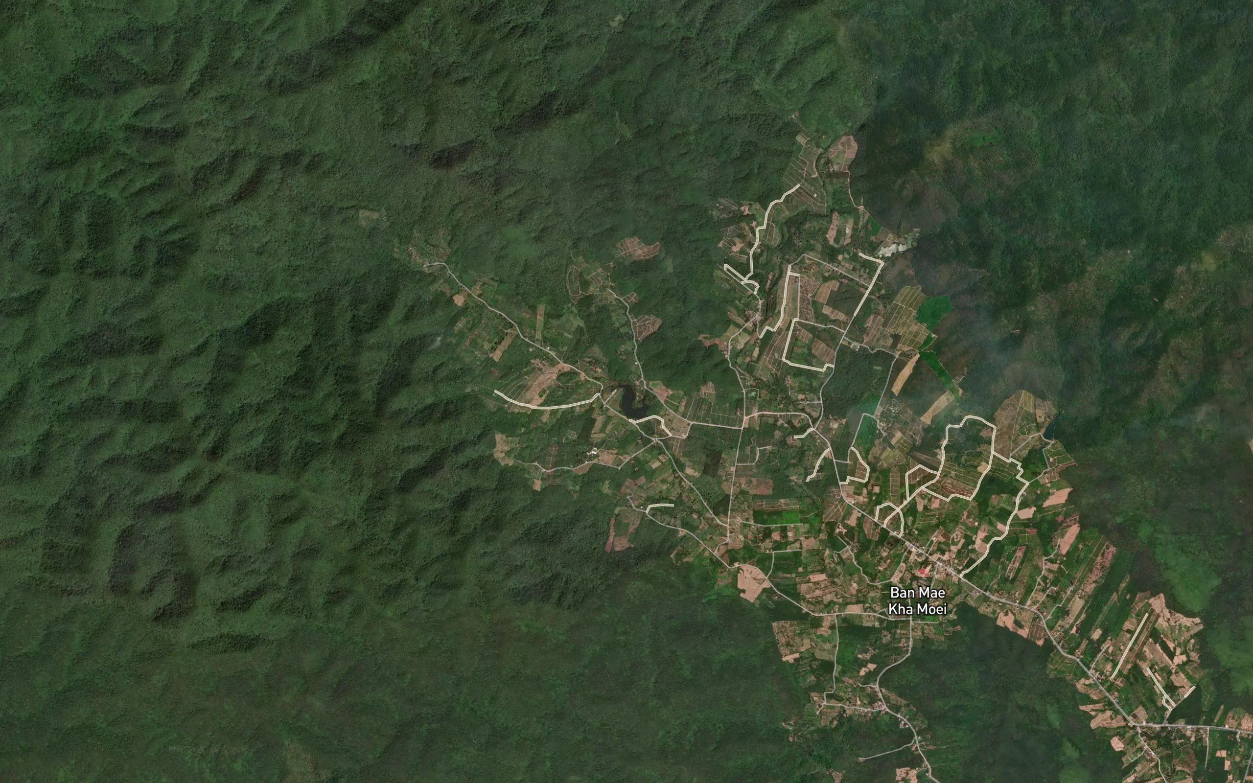 Ang Kep Nam Mae Khamoei