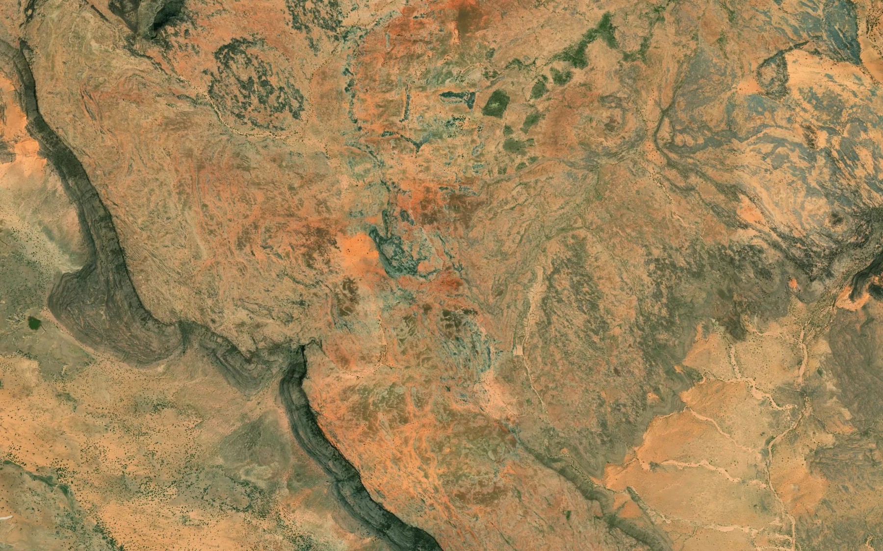 Satellite map of the 'Aouinet En'am