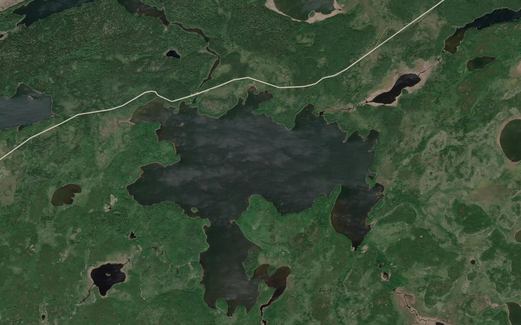 Satellite map of the Kapiskowuskwiatikos Lake