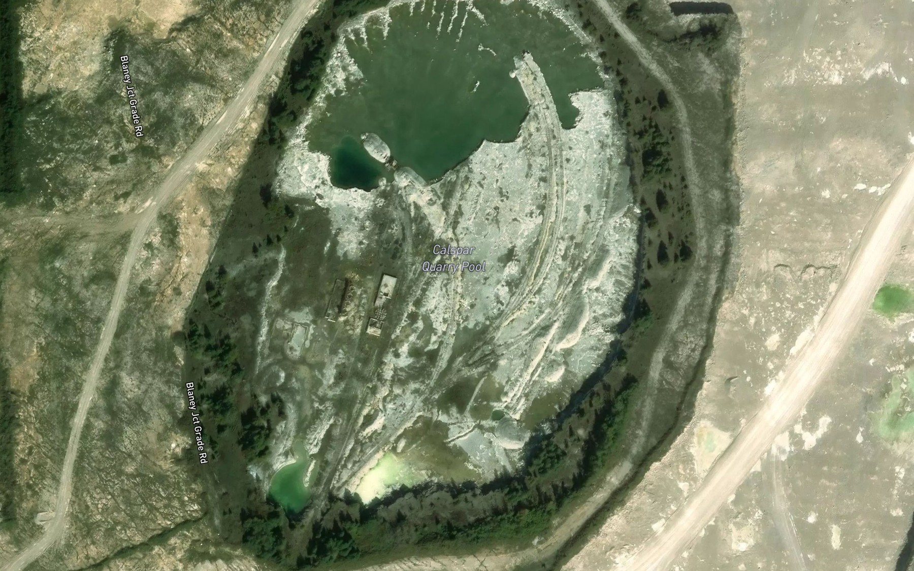 Satellite map of the Calspar Quarry Pool