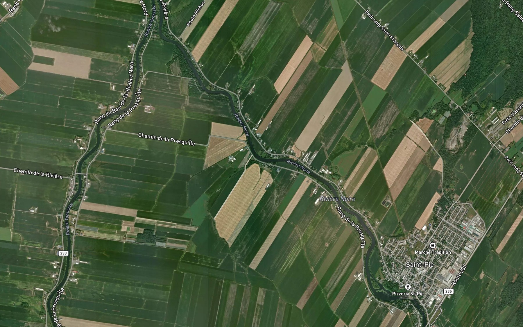 Satellite map of the Decharge des Quinze