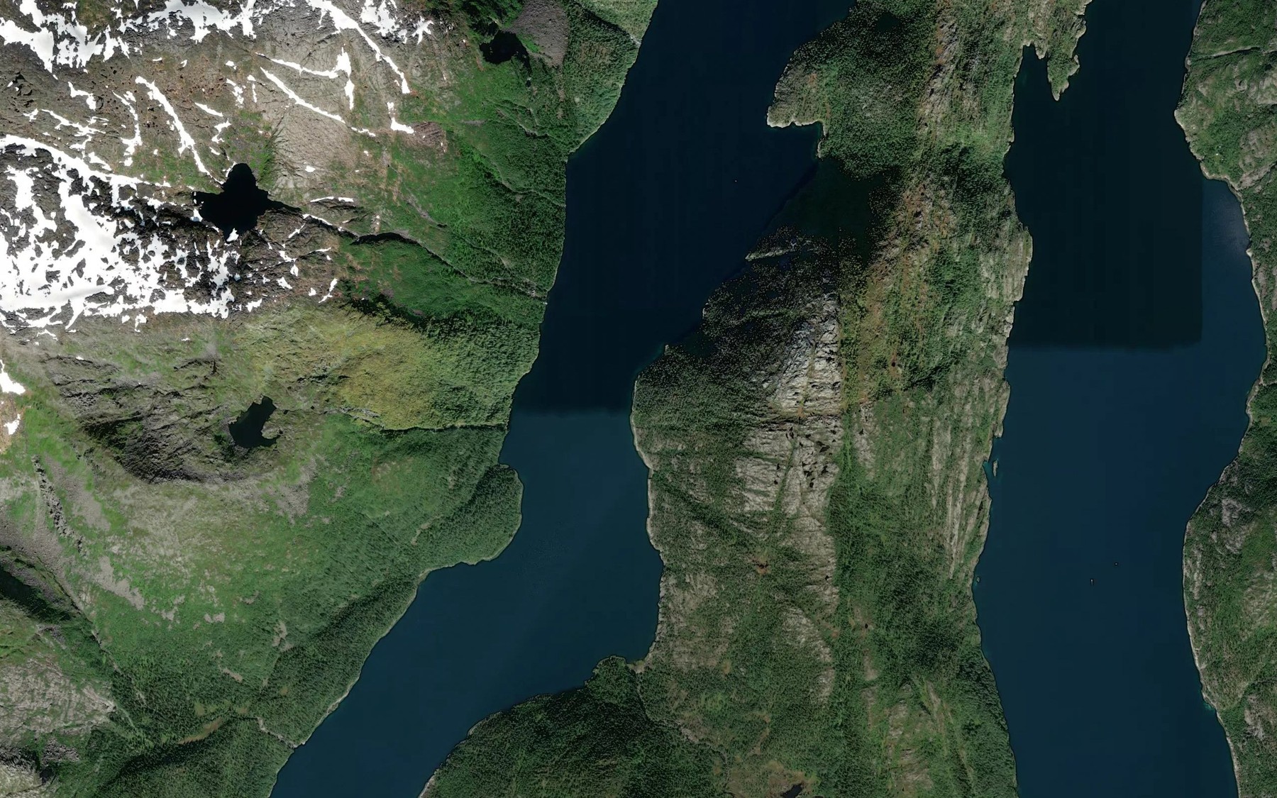 Satellite map of the Tekkelodden