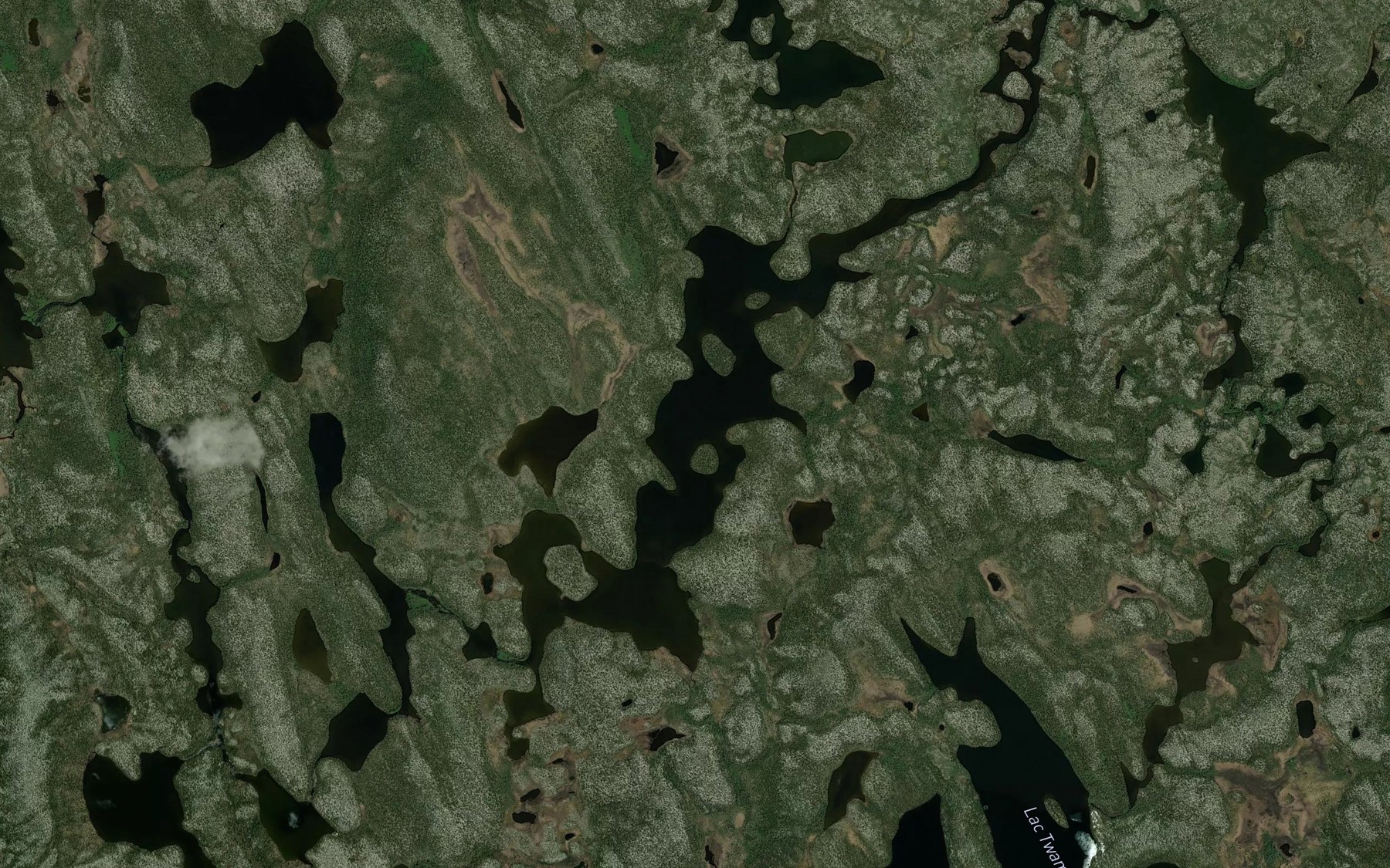 Satellite map of the Lac Iyachasich