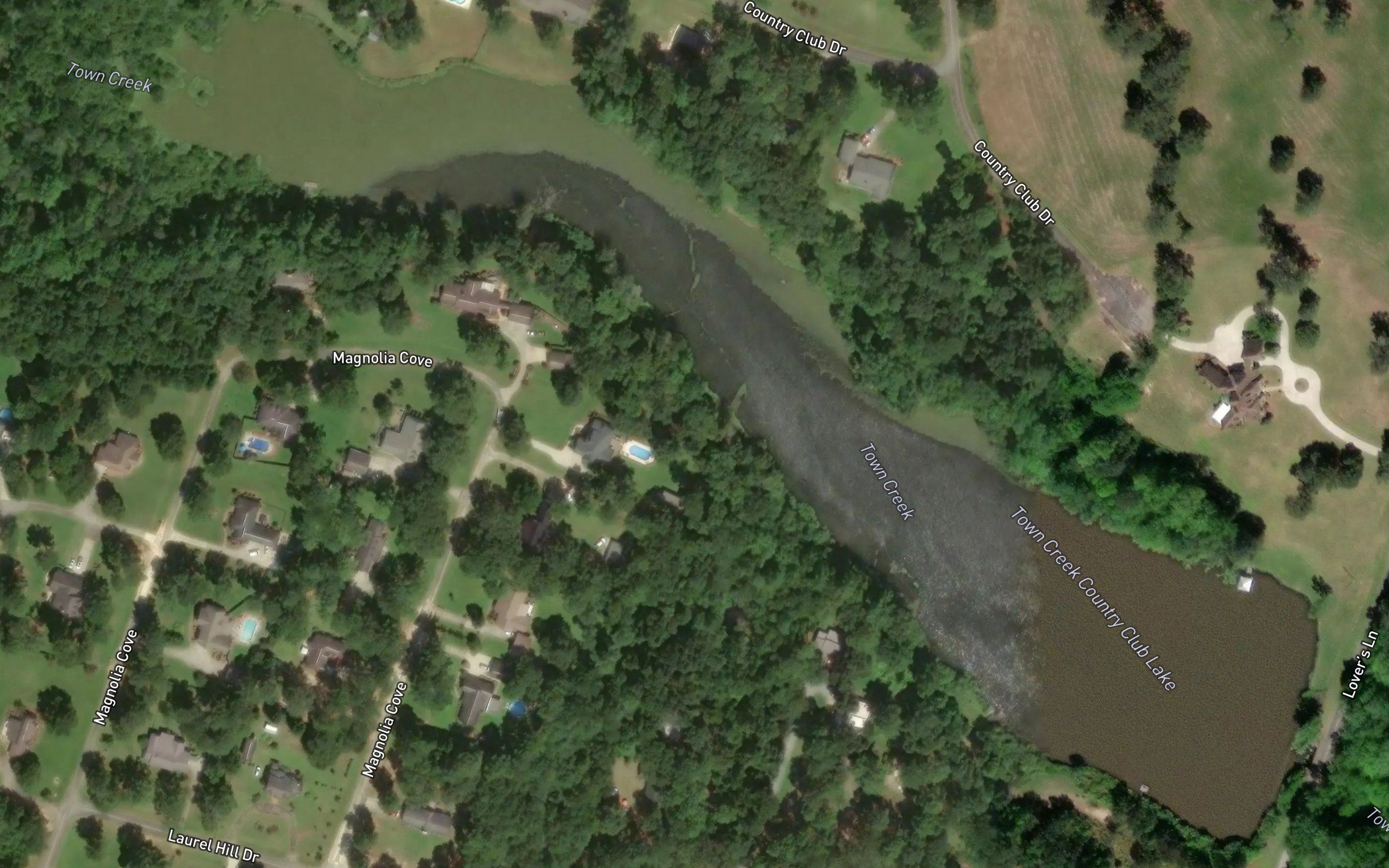 Town Creek Country Club Lake