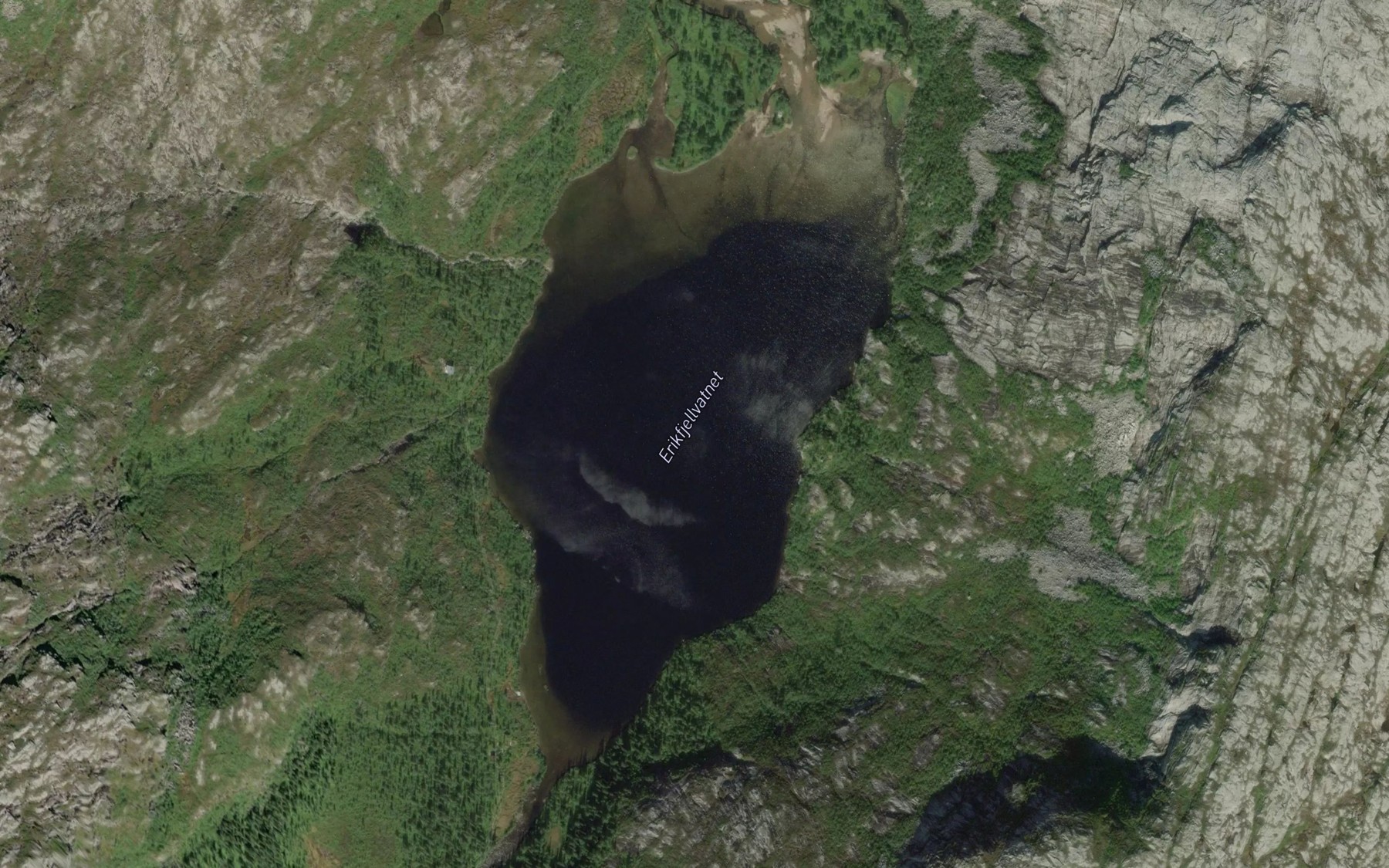 Satellite map of the Erikfjellvatnet