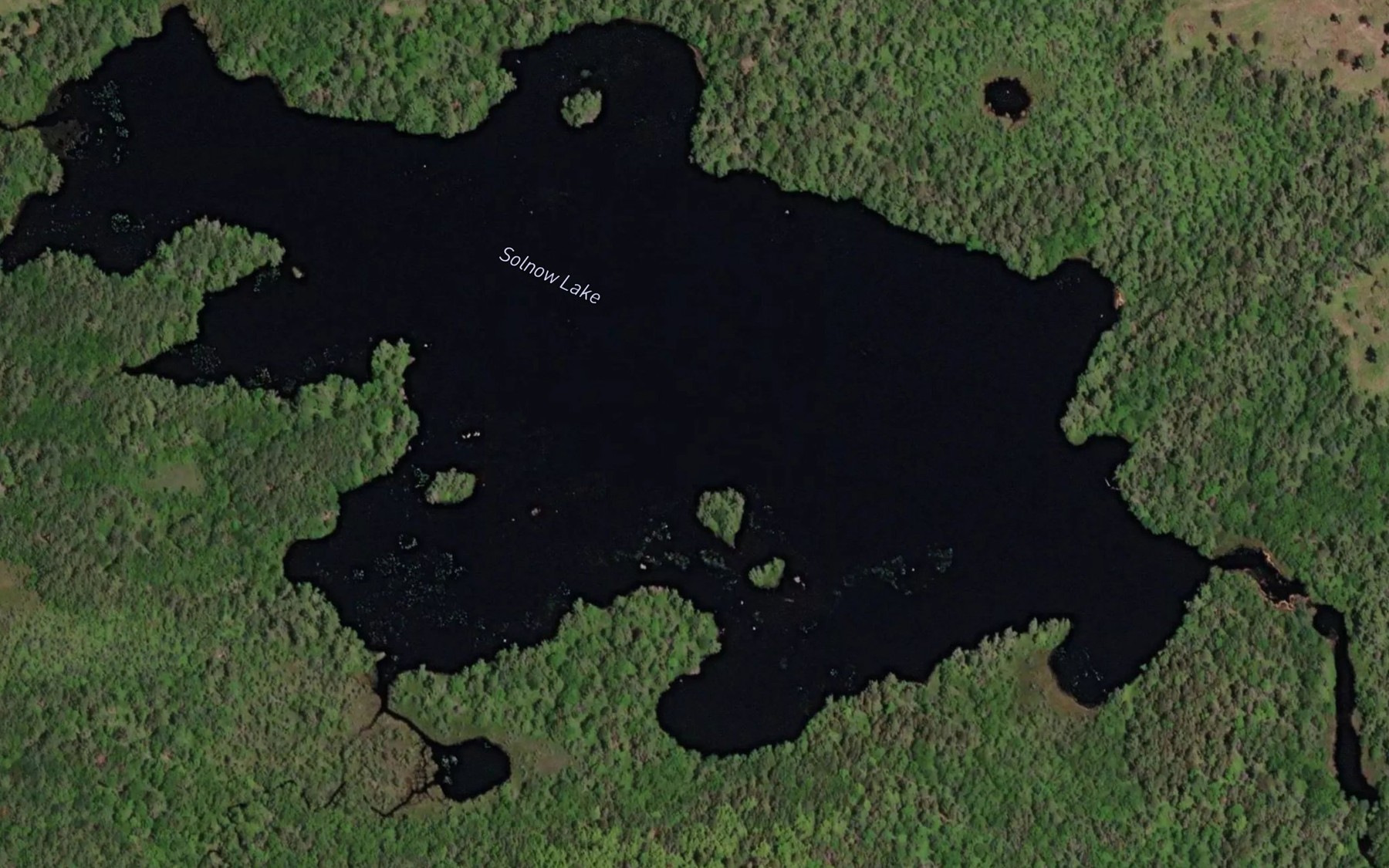Satellite map of the Solnow Lake
