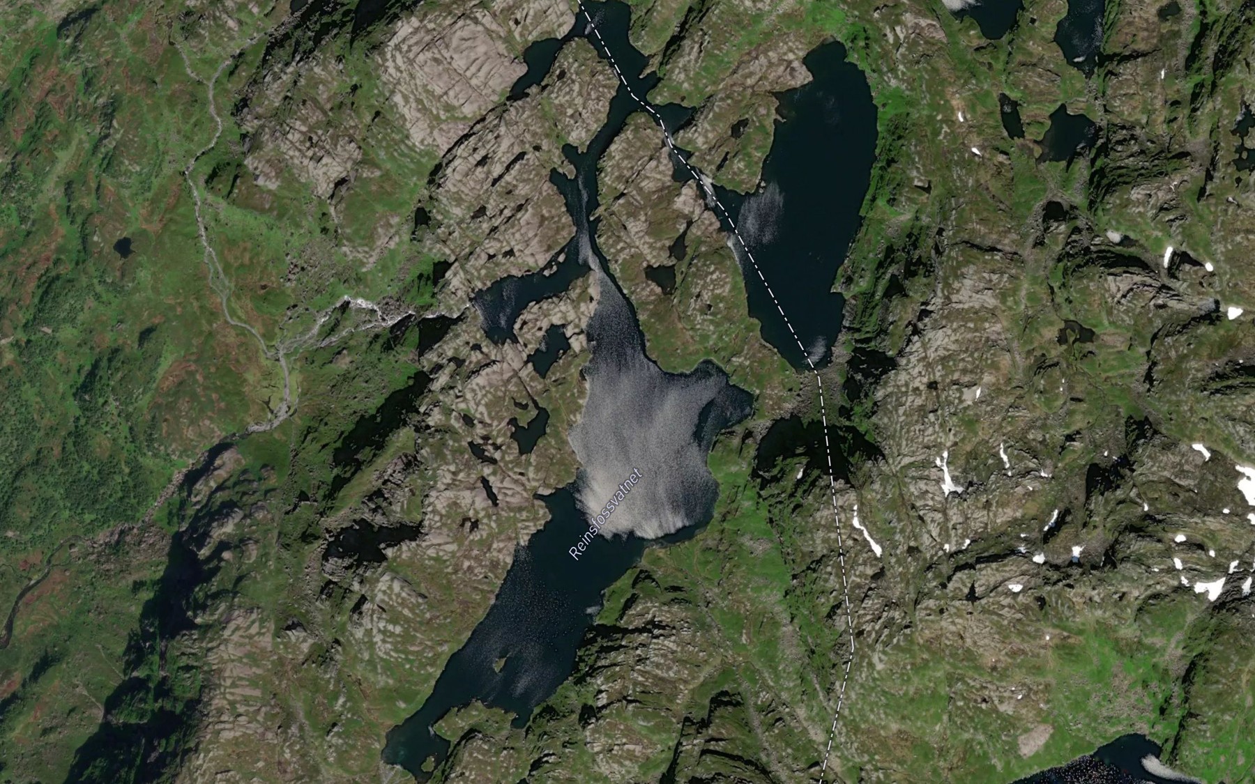 Satellite map of the Regnfossvatnet