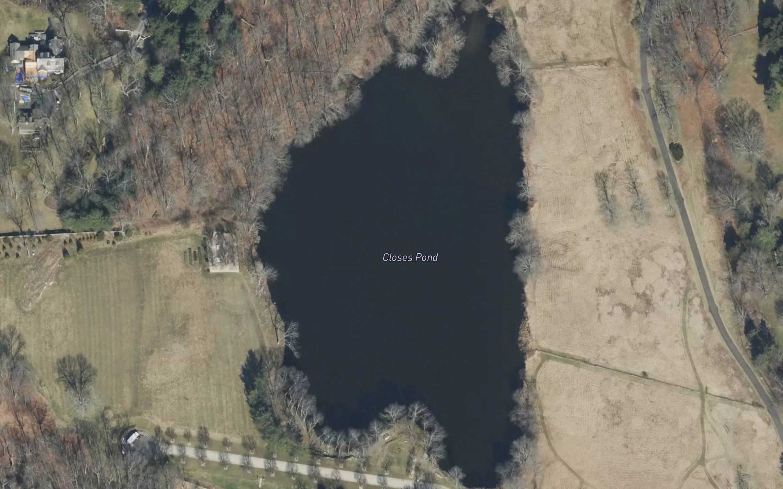Closes Pond