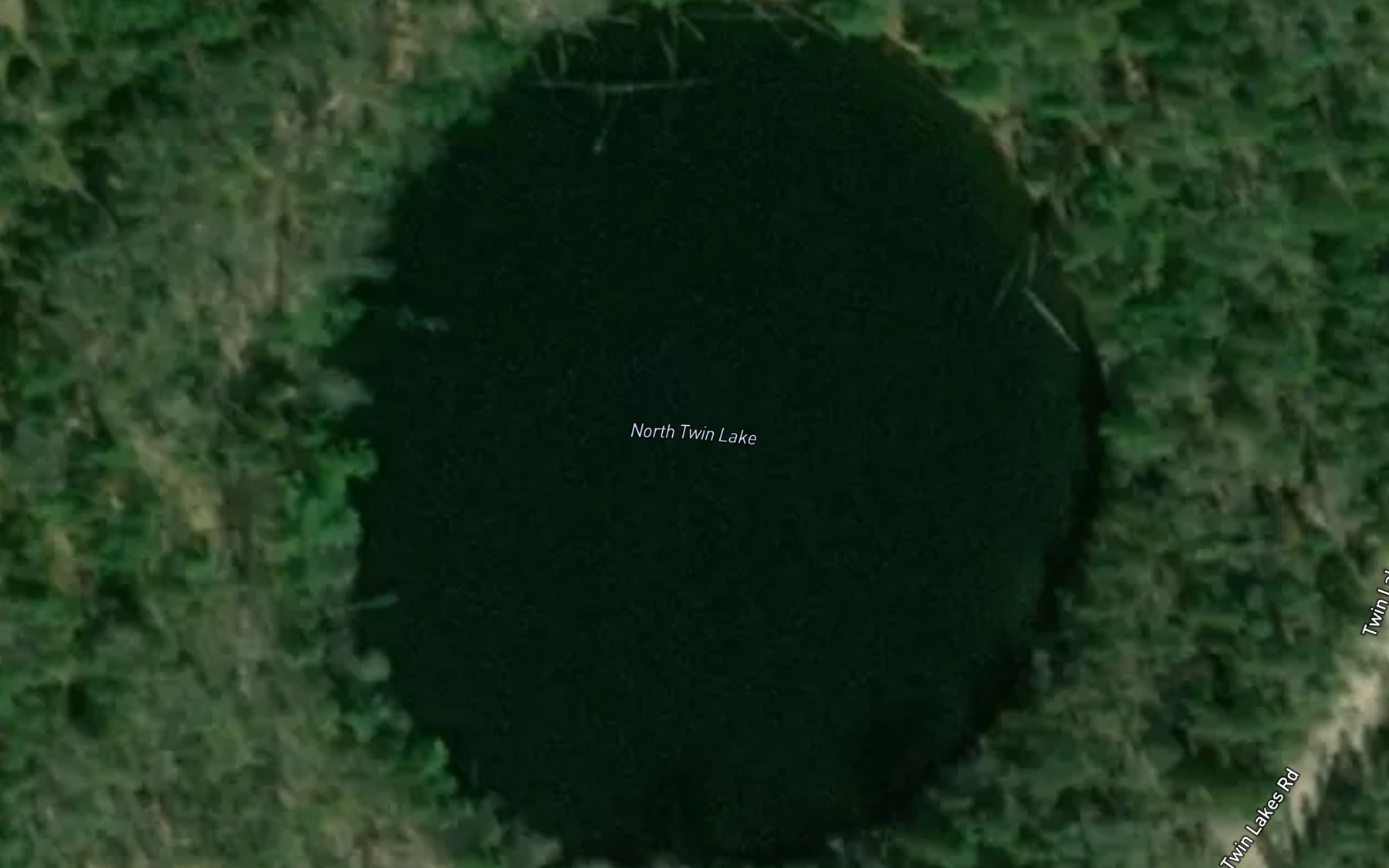 Satellite map of the North Twin Lake