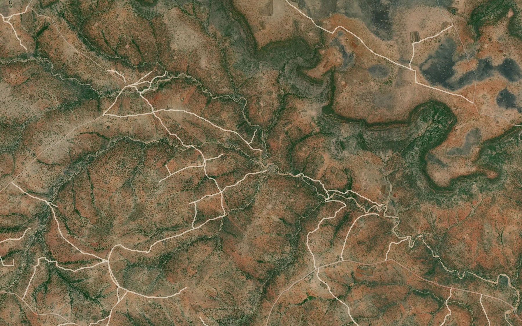 Satellite map of the Esirua