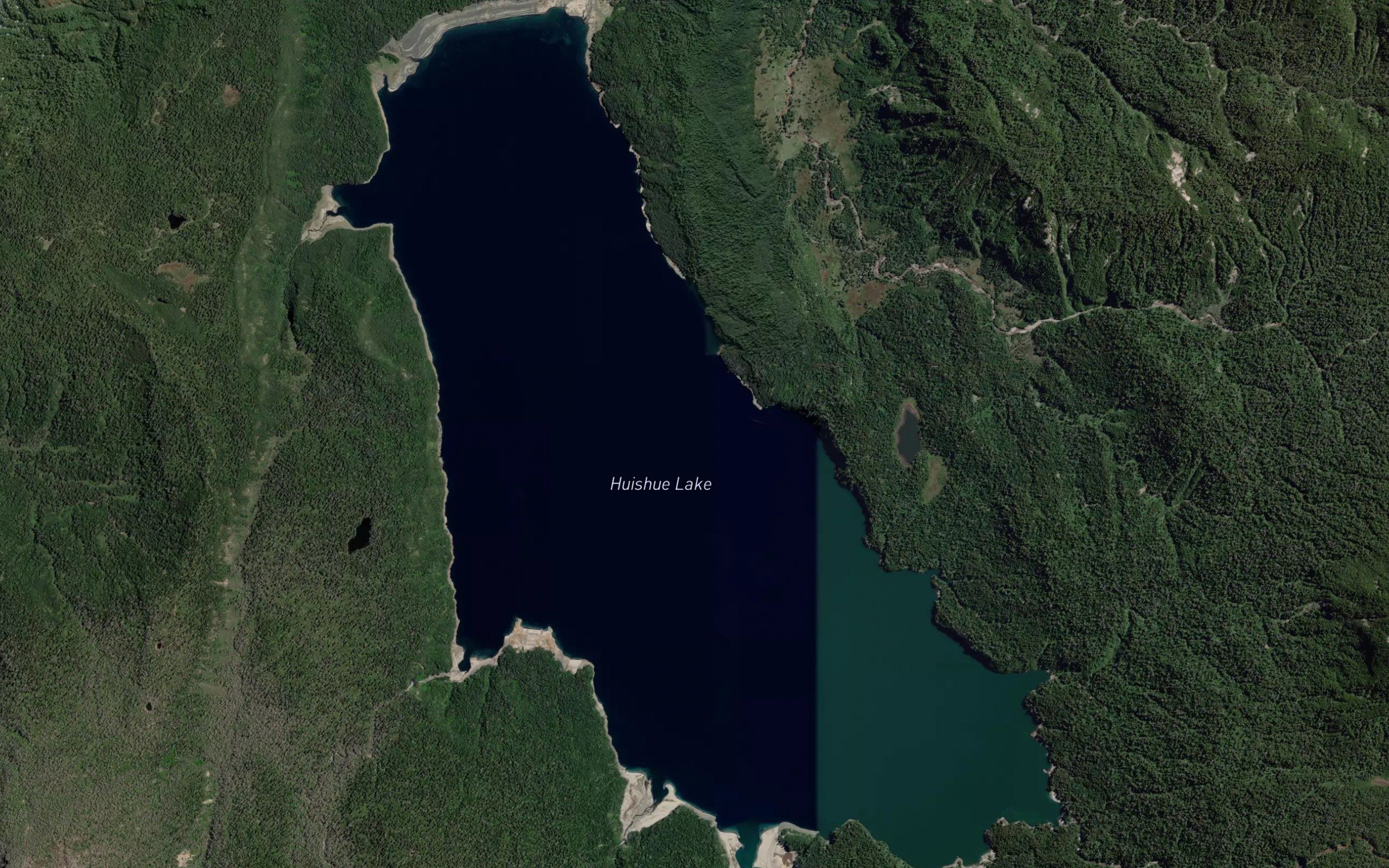 Lago Huishue