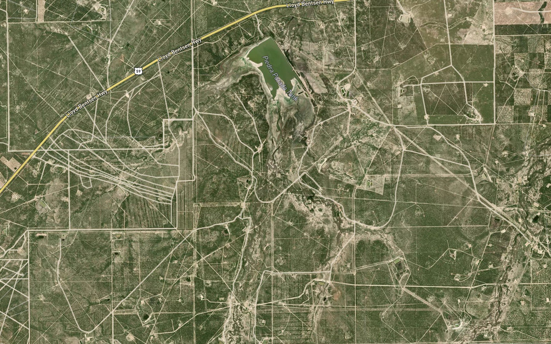 Satellite map of the Aguilete Creek