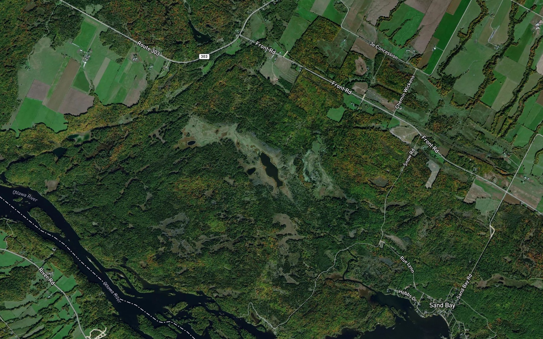 Satellite map of the Lac a Armstrong