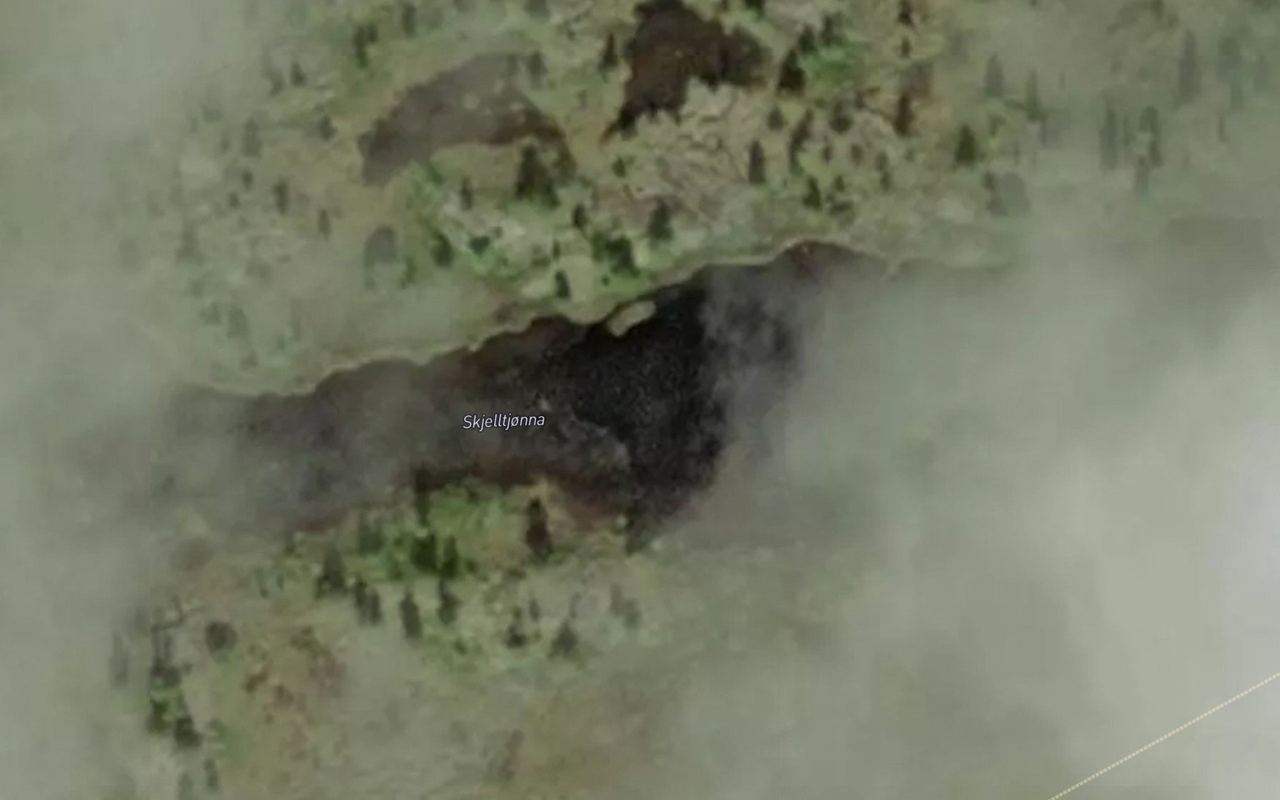 Satellite map of the Skjelltjonna