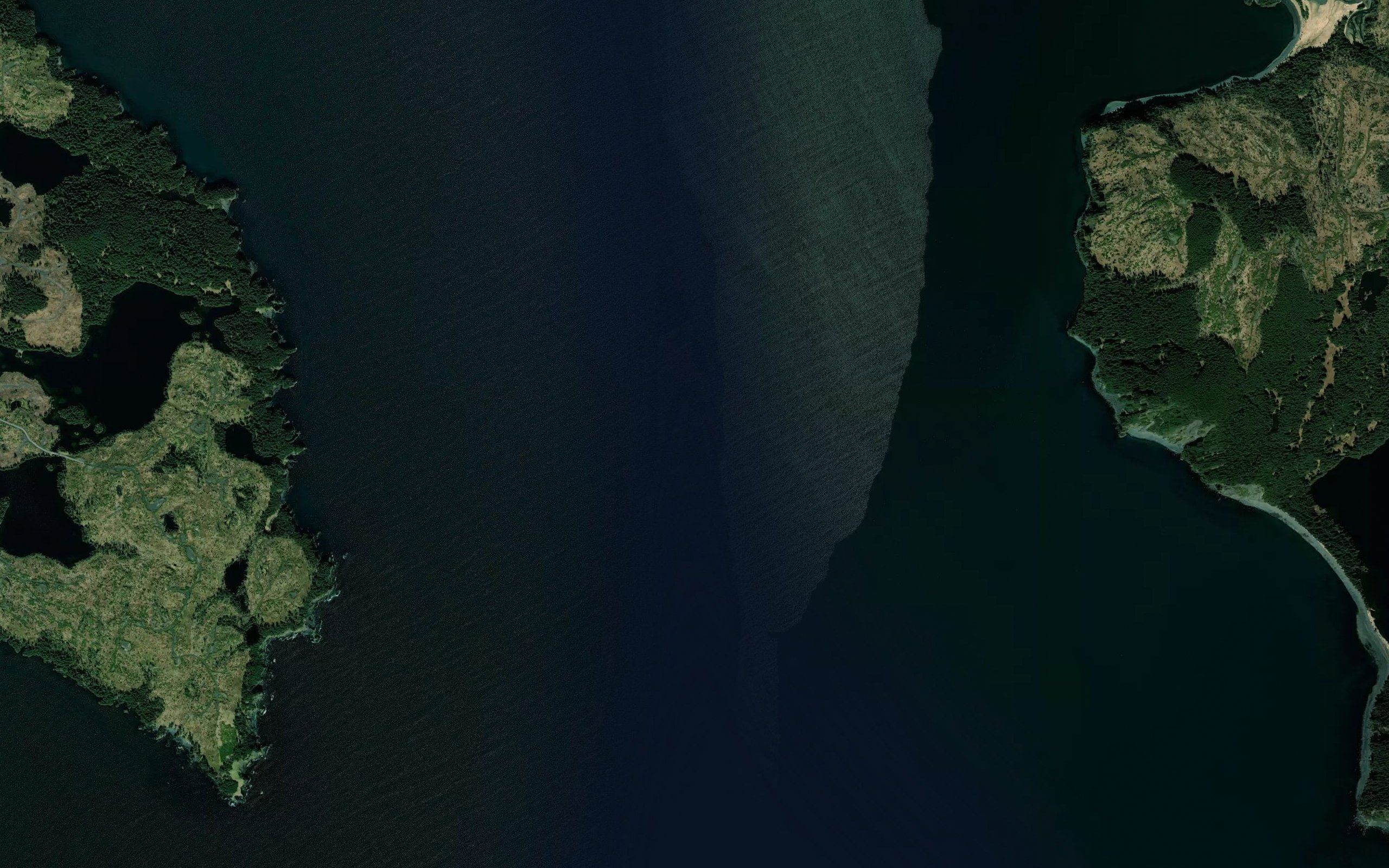 Izhut Bay