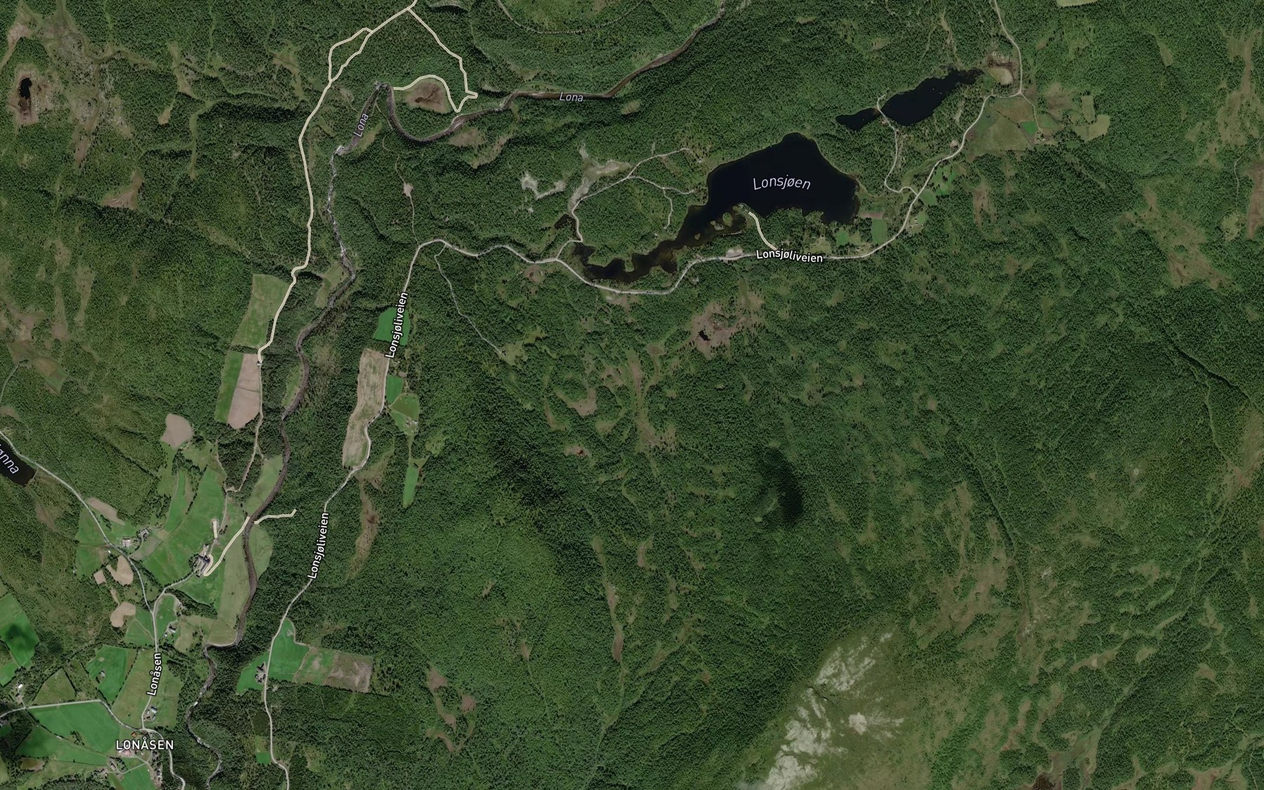 Satellite map of the Nausterbekken