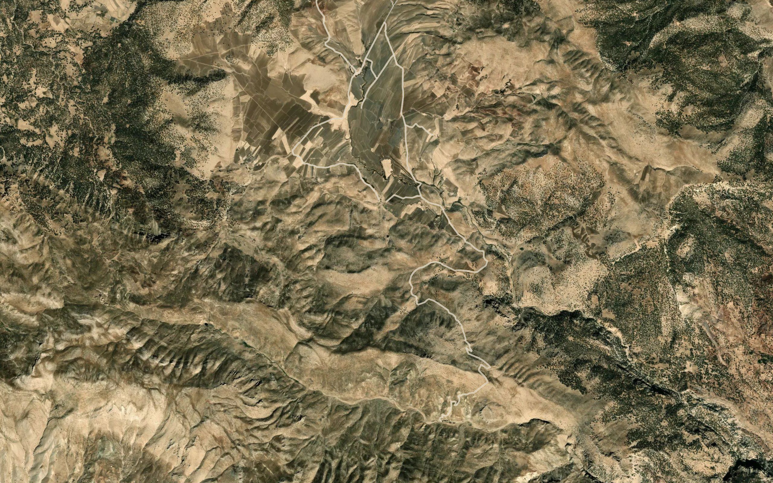 Cheshmeh-ye Chenar Tars