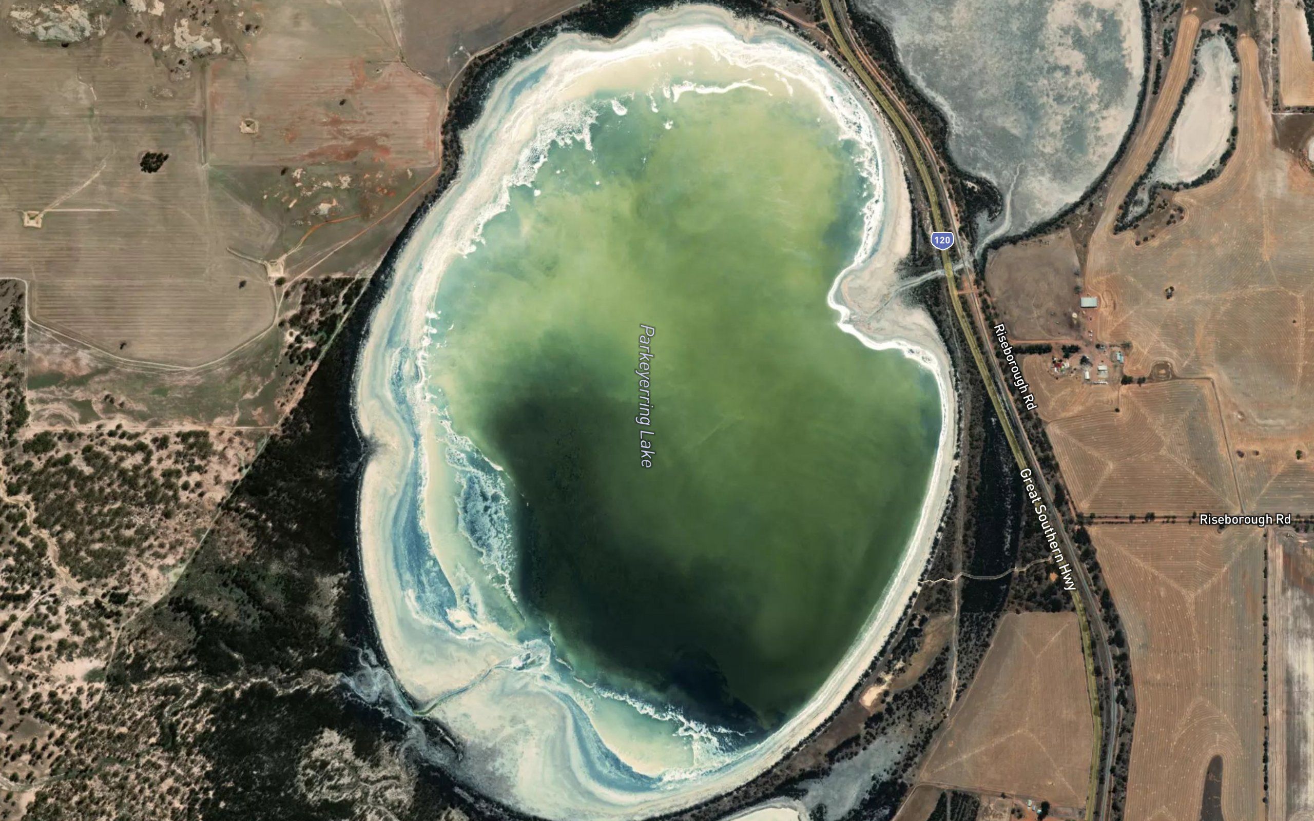 Parkeyerring Lake