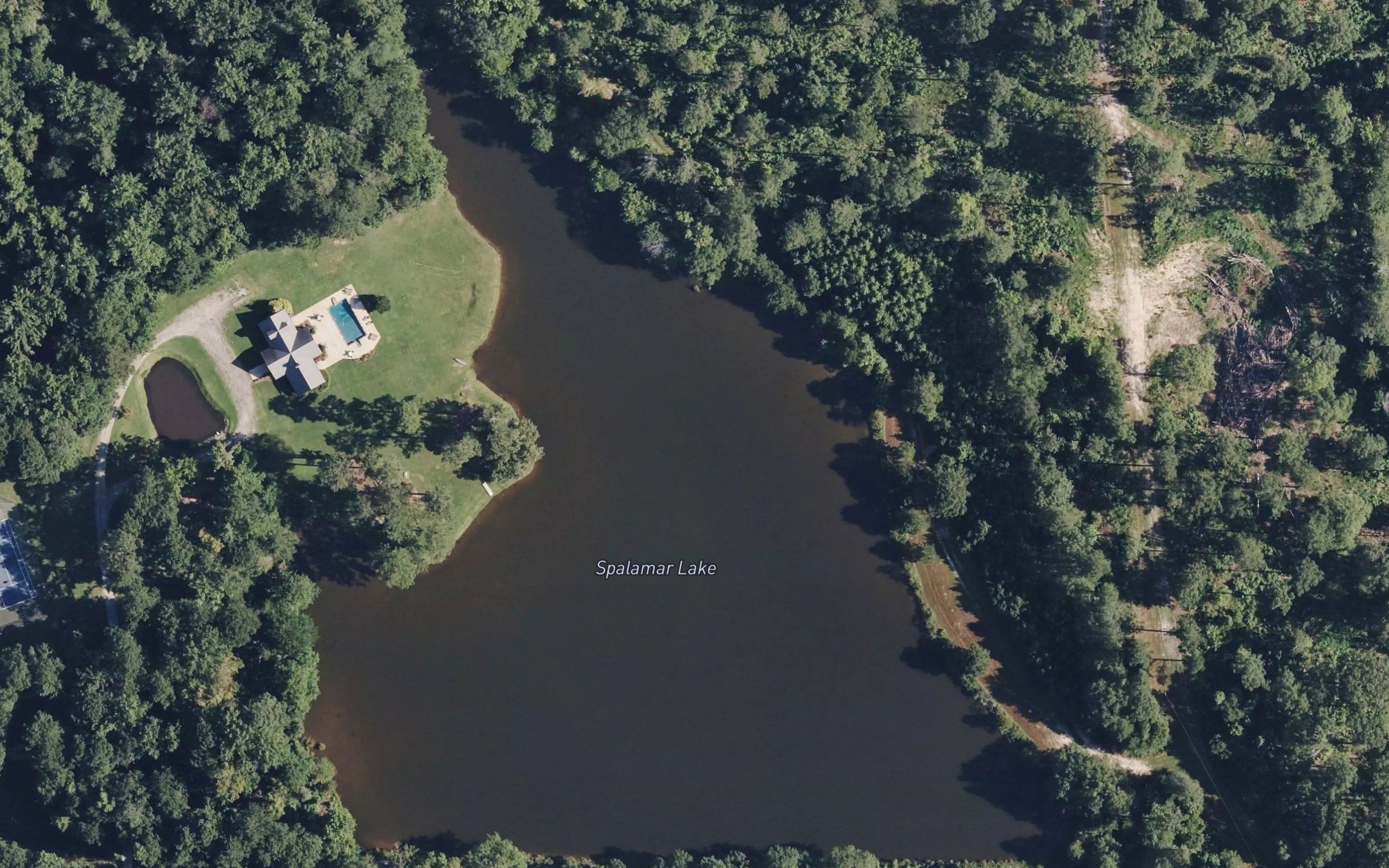 Spalamar Lake