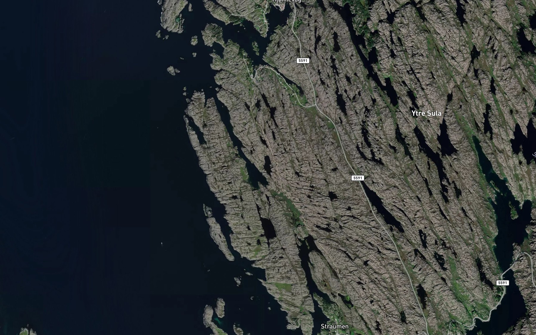 Satellite map of the Kleivetjorna