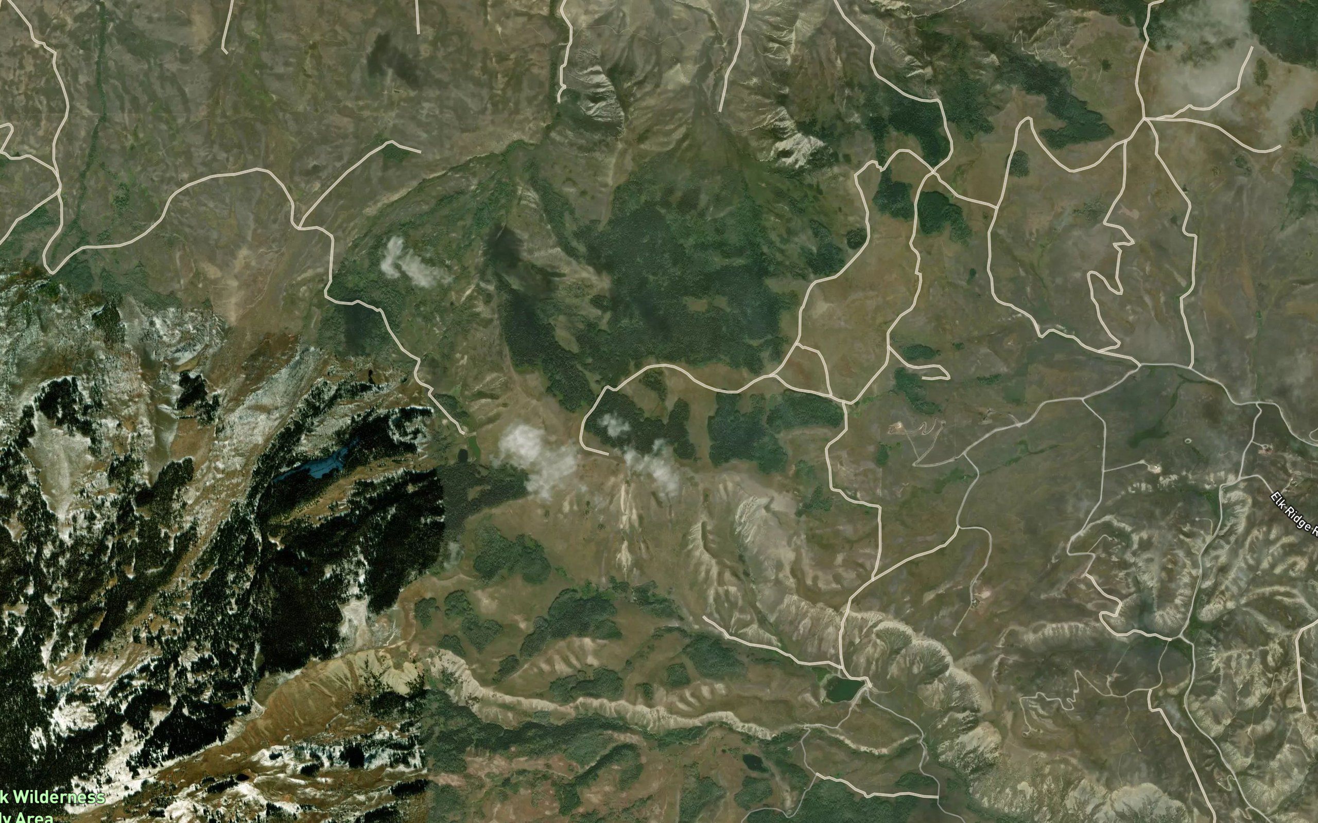 Domantle Lake
