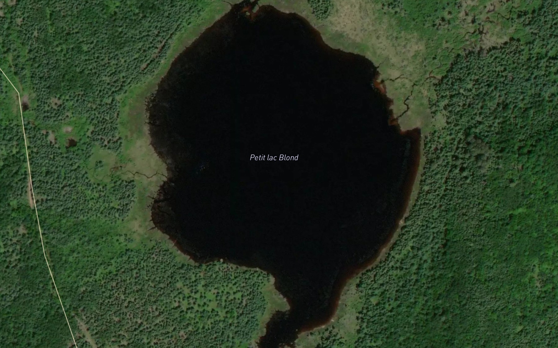 Satellite map of the Petit lac Blond