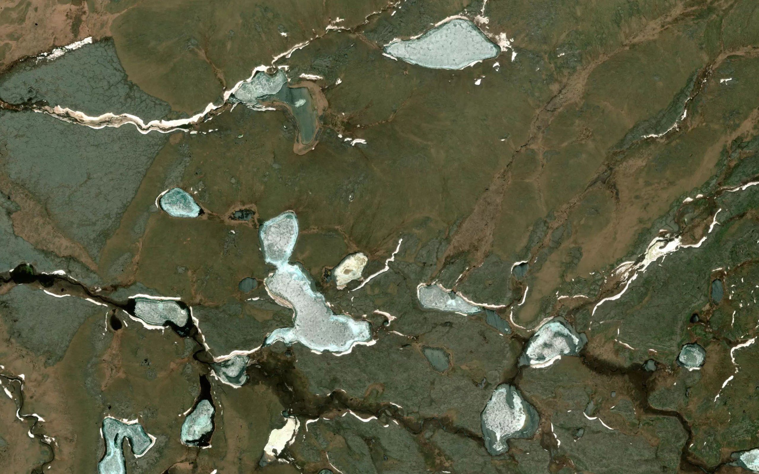 Inyorurak Lakes