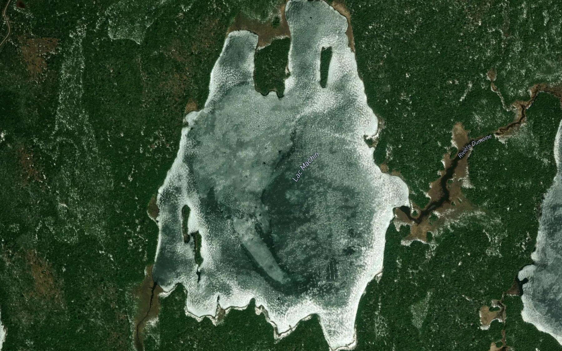 Satellite map of the Lac Machin