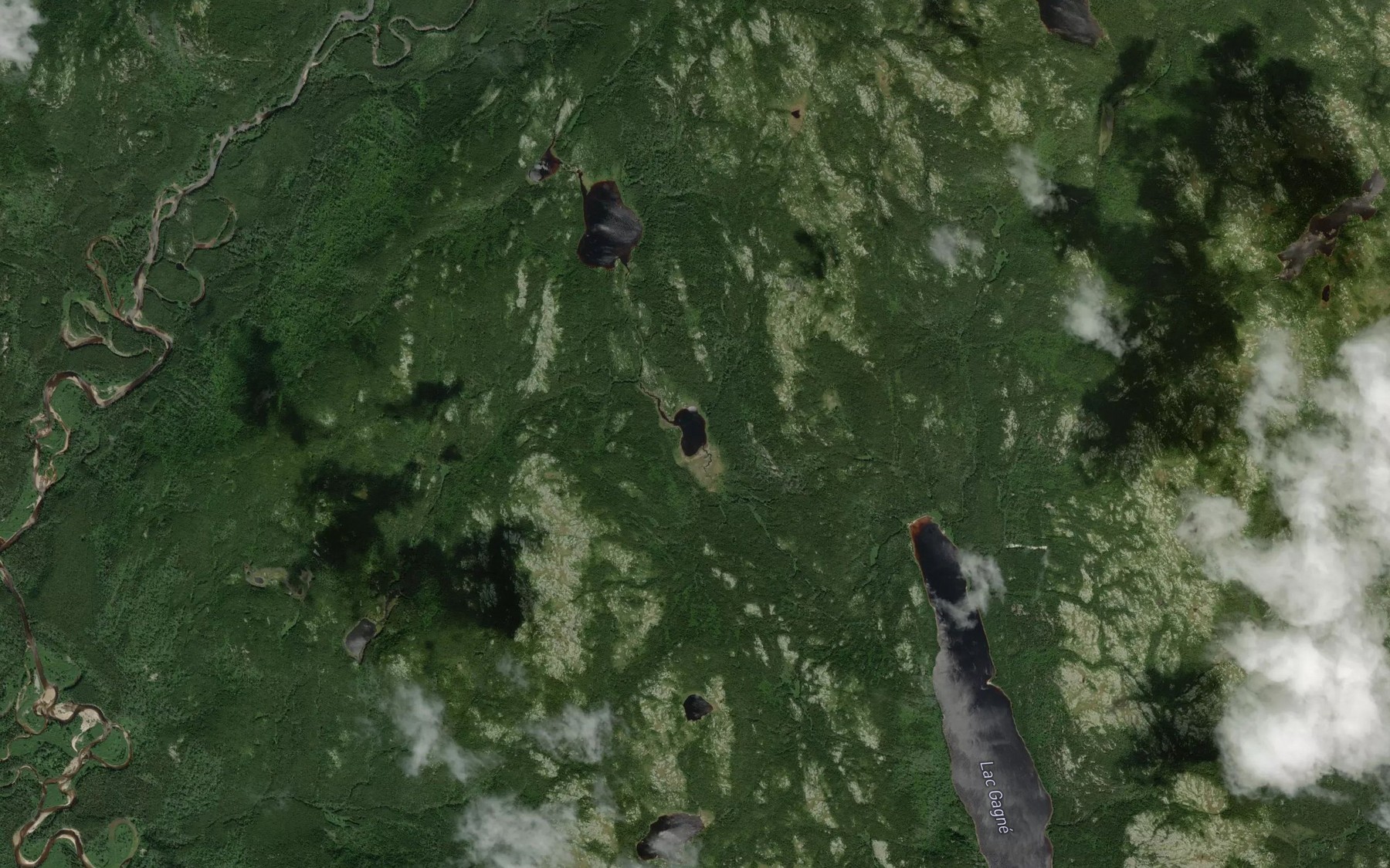 Satellite map of the Lac Destroches