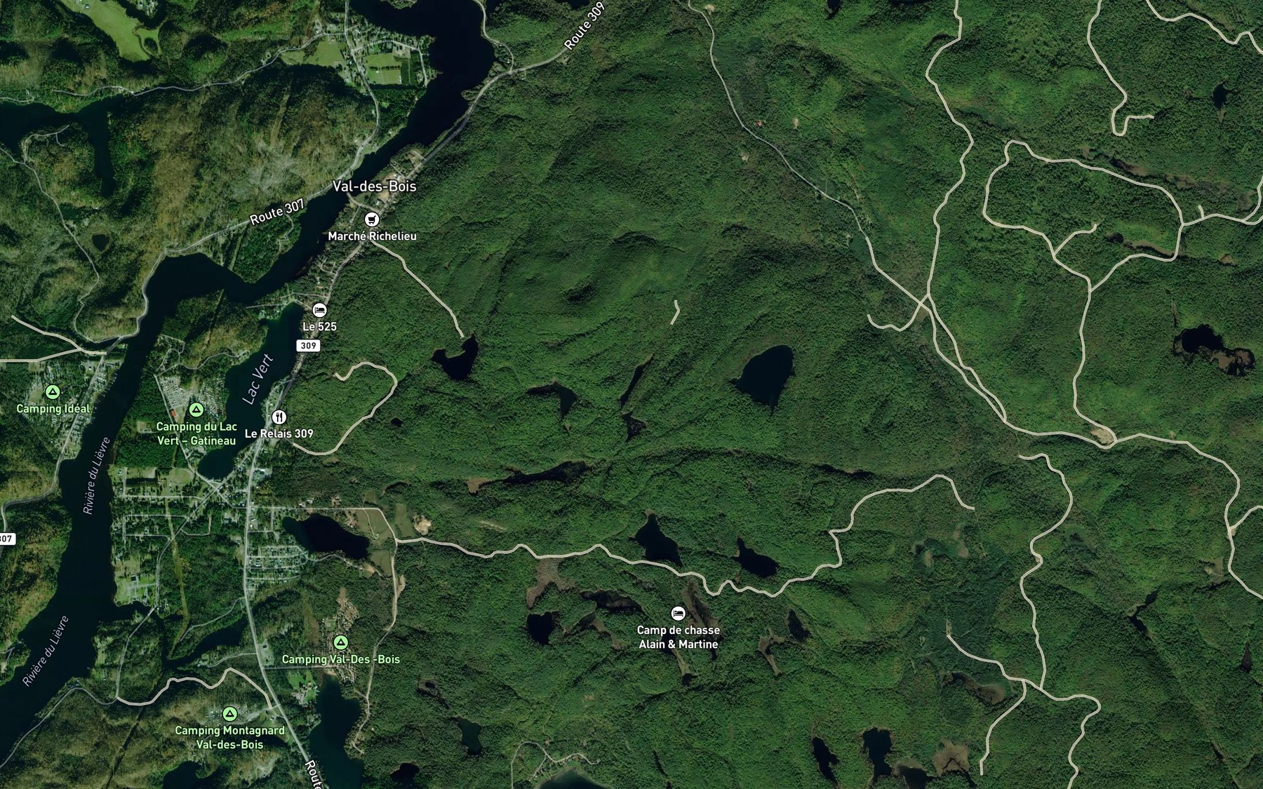 Satellite map of the Lac des Feuilles