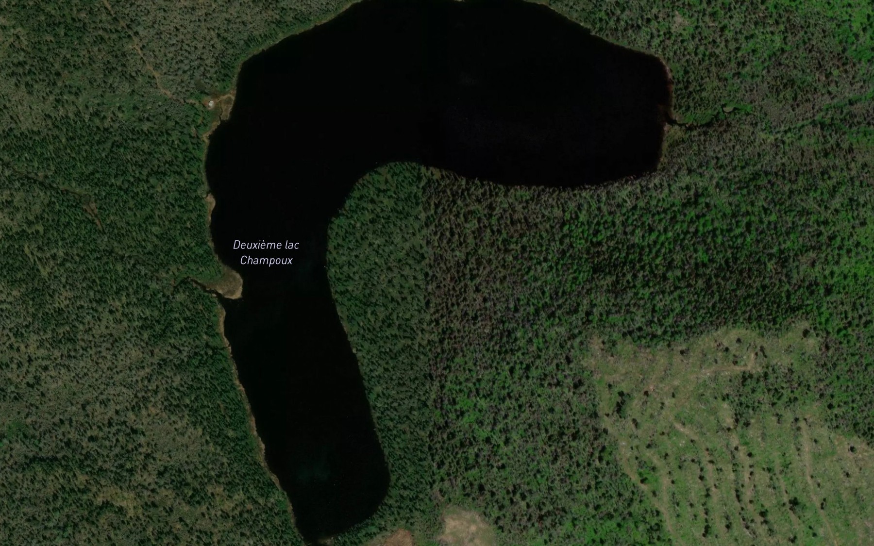 Satellite map of the Deuxieme lac Champoux