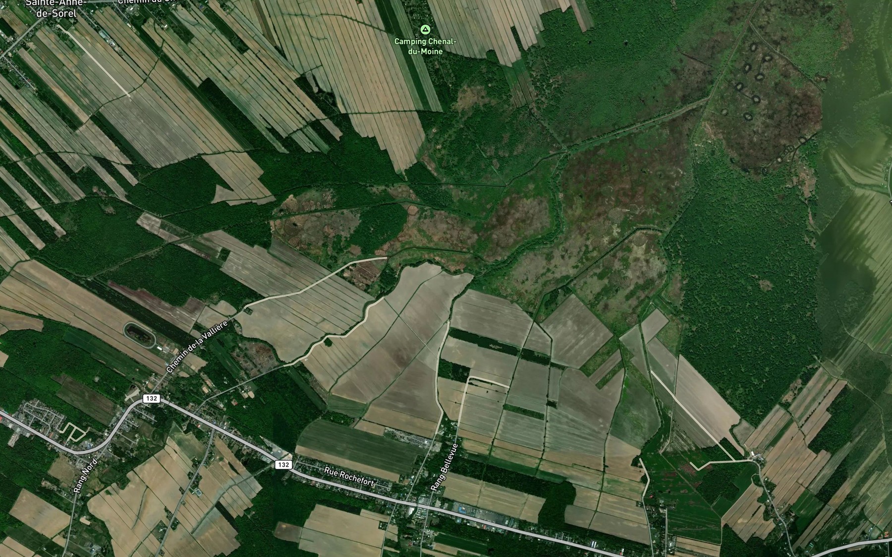 Satellite map of the Decharge des Dix de la Baie