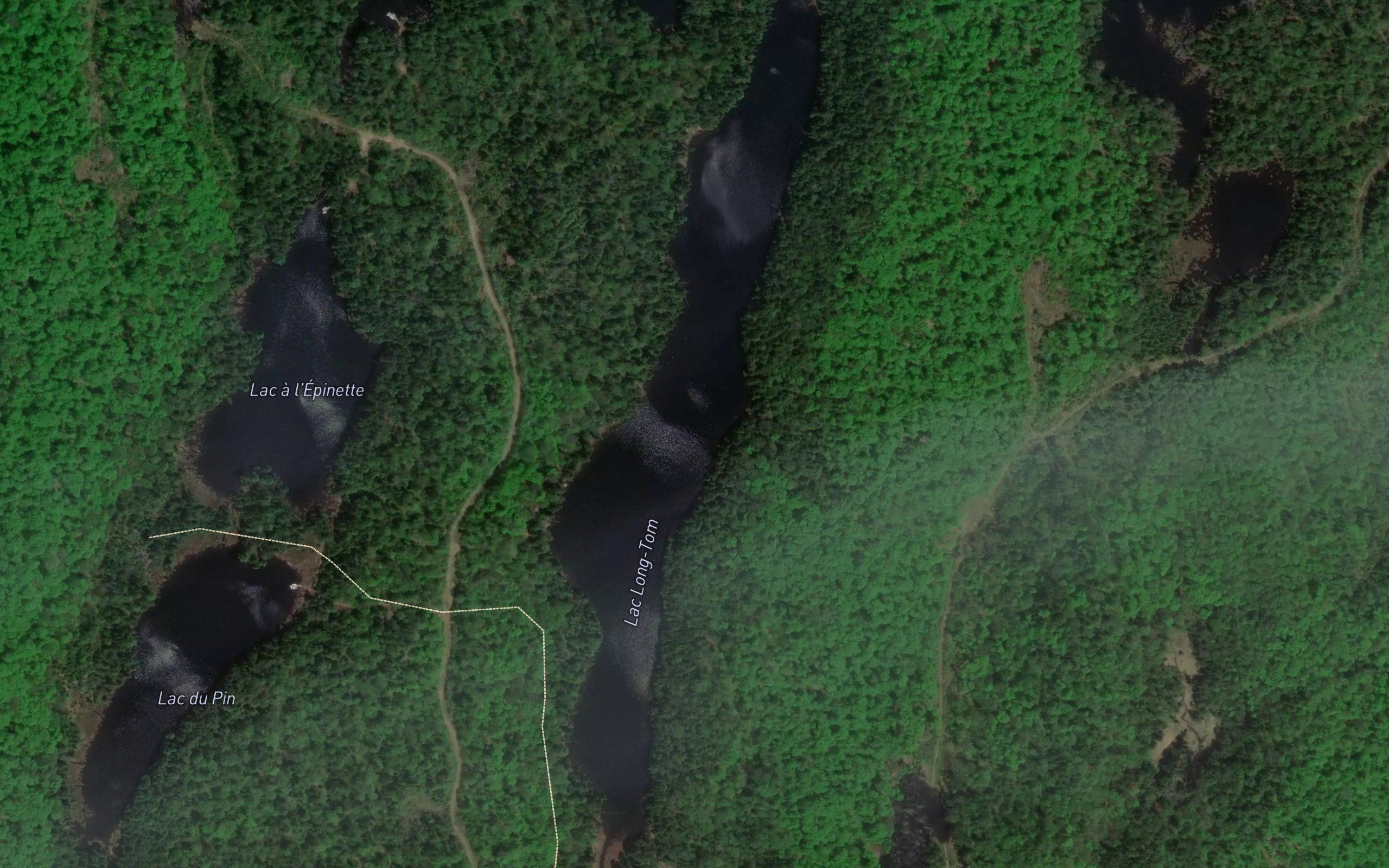 Lac Long-Tom