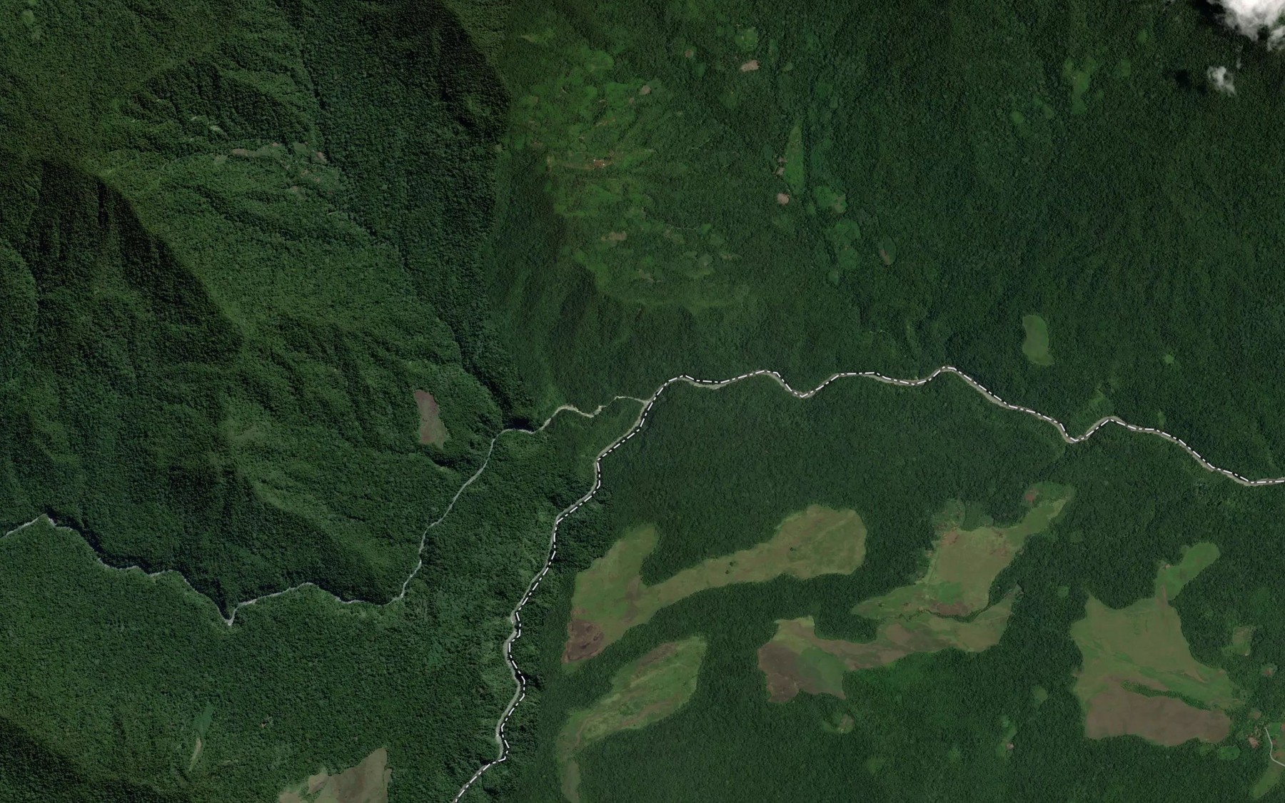 Satellite map of the Sau River
