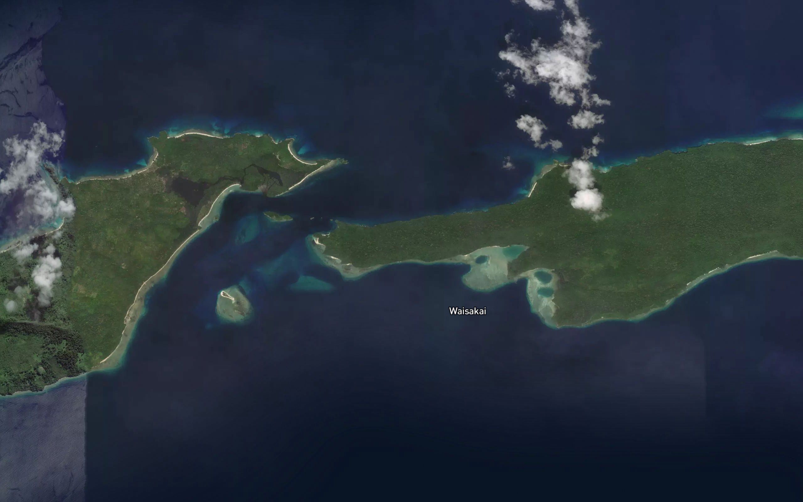 Selat Lifumatola