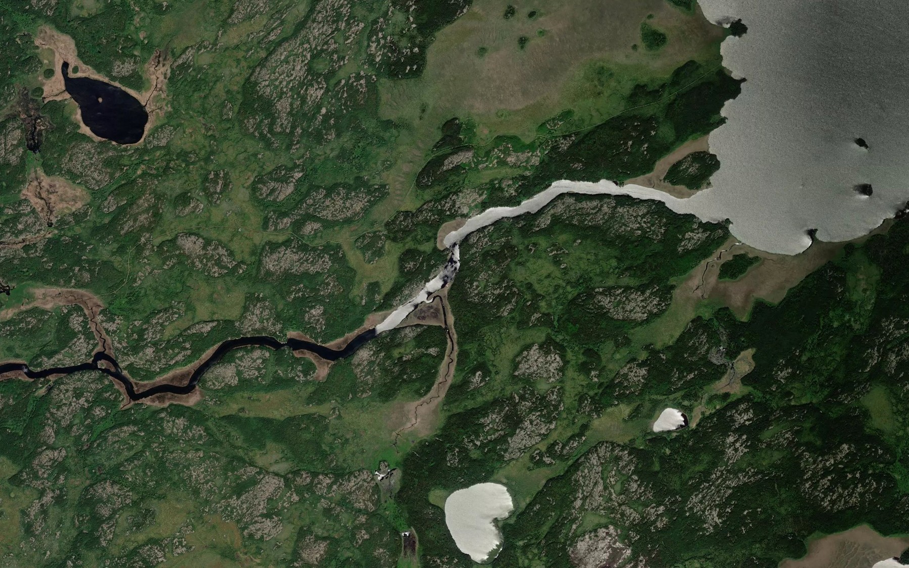 Satellite map of the Musinawapiskinikunwe Creek