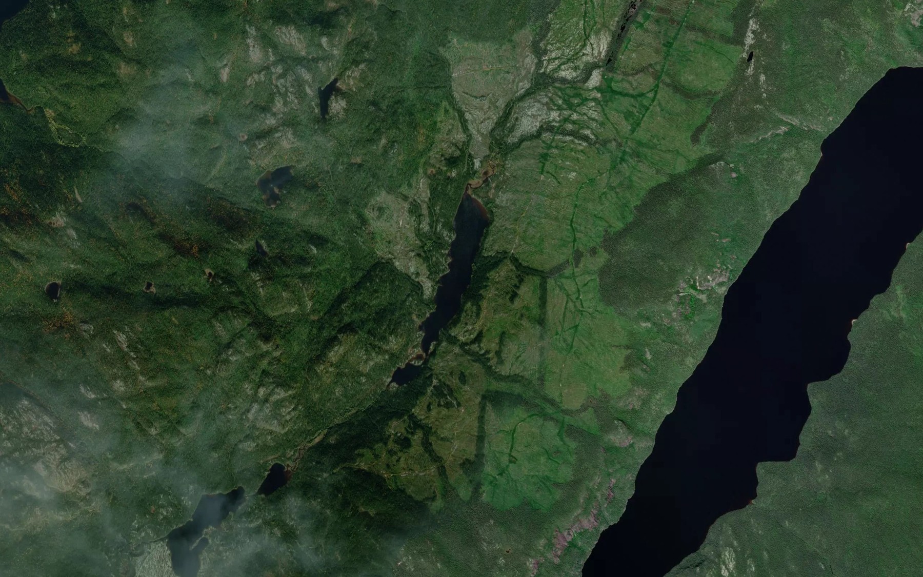 Satellite map of the Lac de l'Egoine