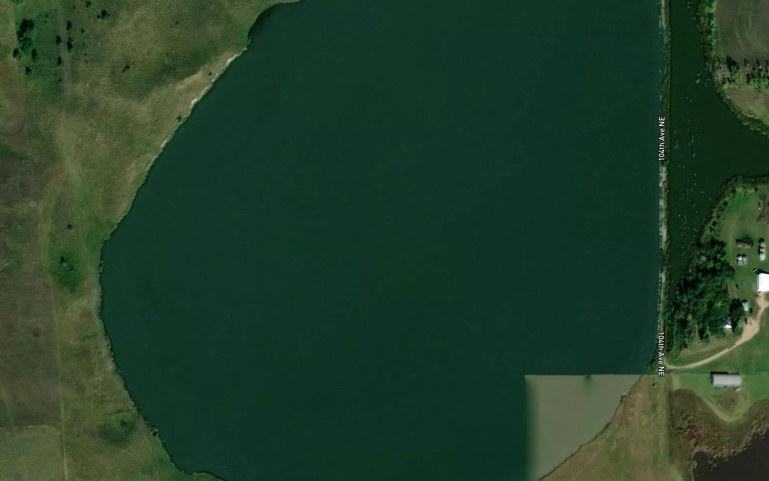 Round Lake