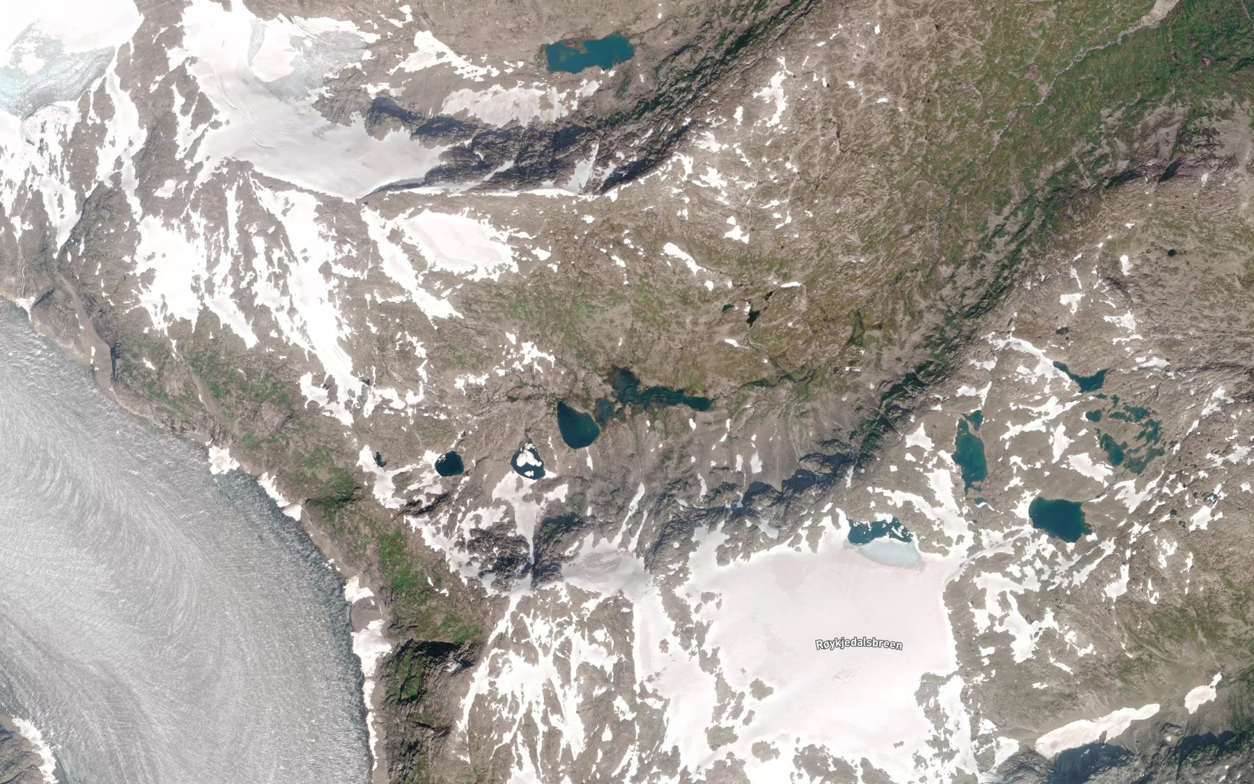 Satellite map of the Roykjedalsvatnet