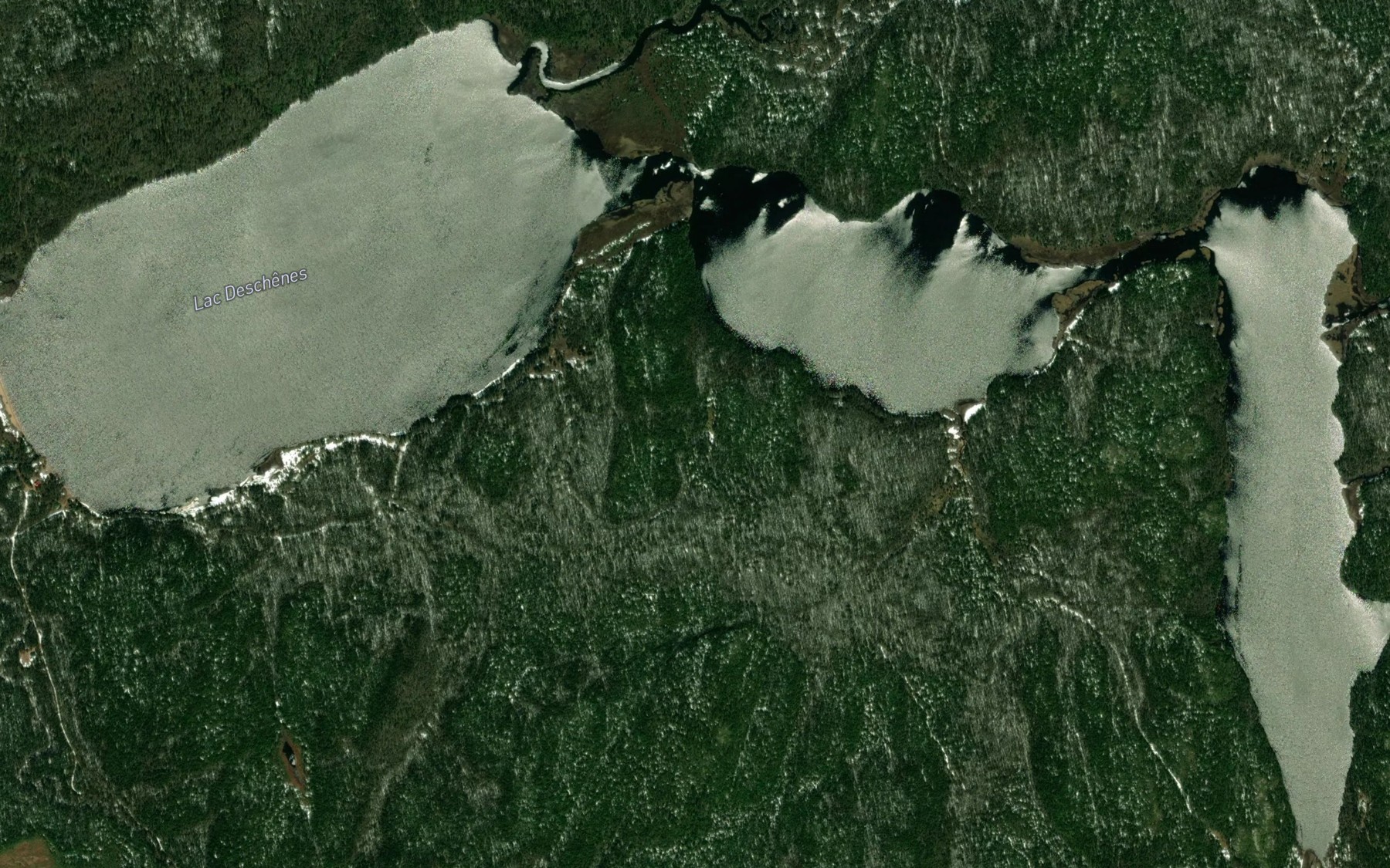 Satellite map of the Lac Deschenes