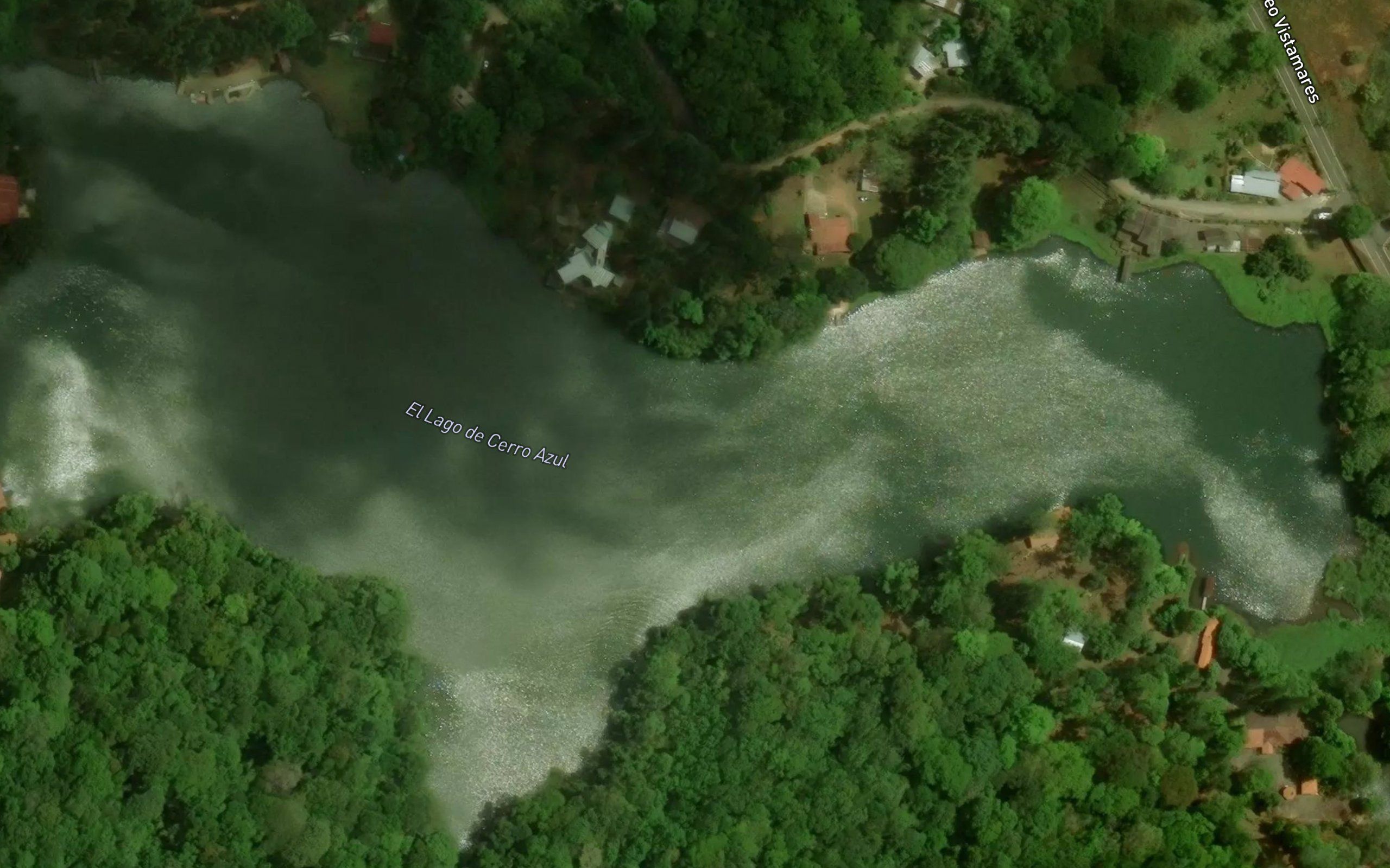 Lago Cerro Azul