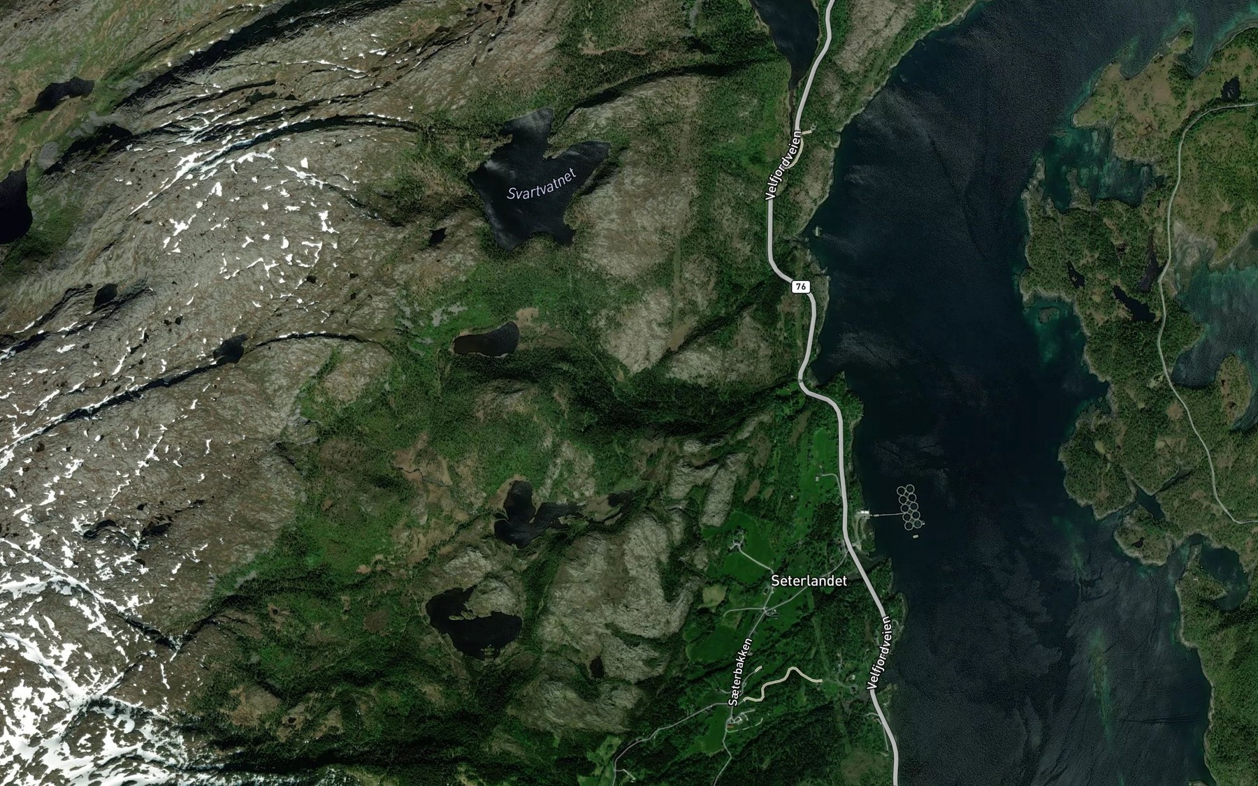 Satellite map of the Kravikelva
