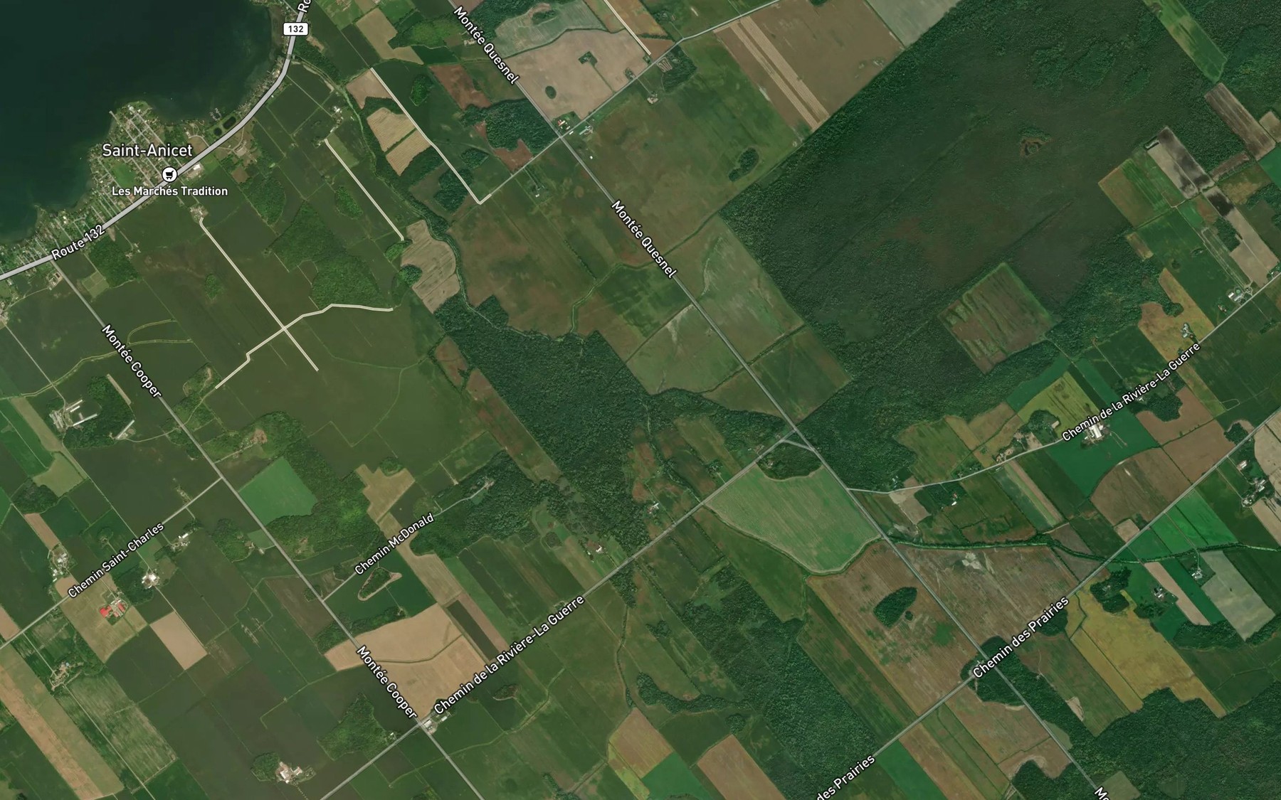 Satellite map of the Cours d'eau du Trait Carre
