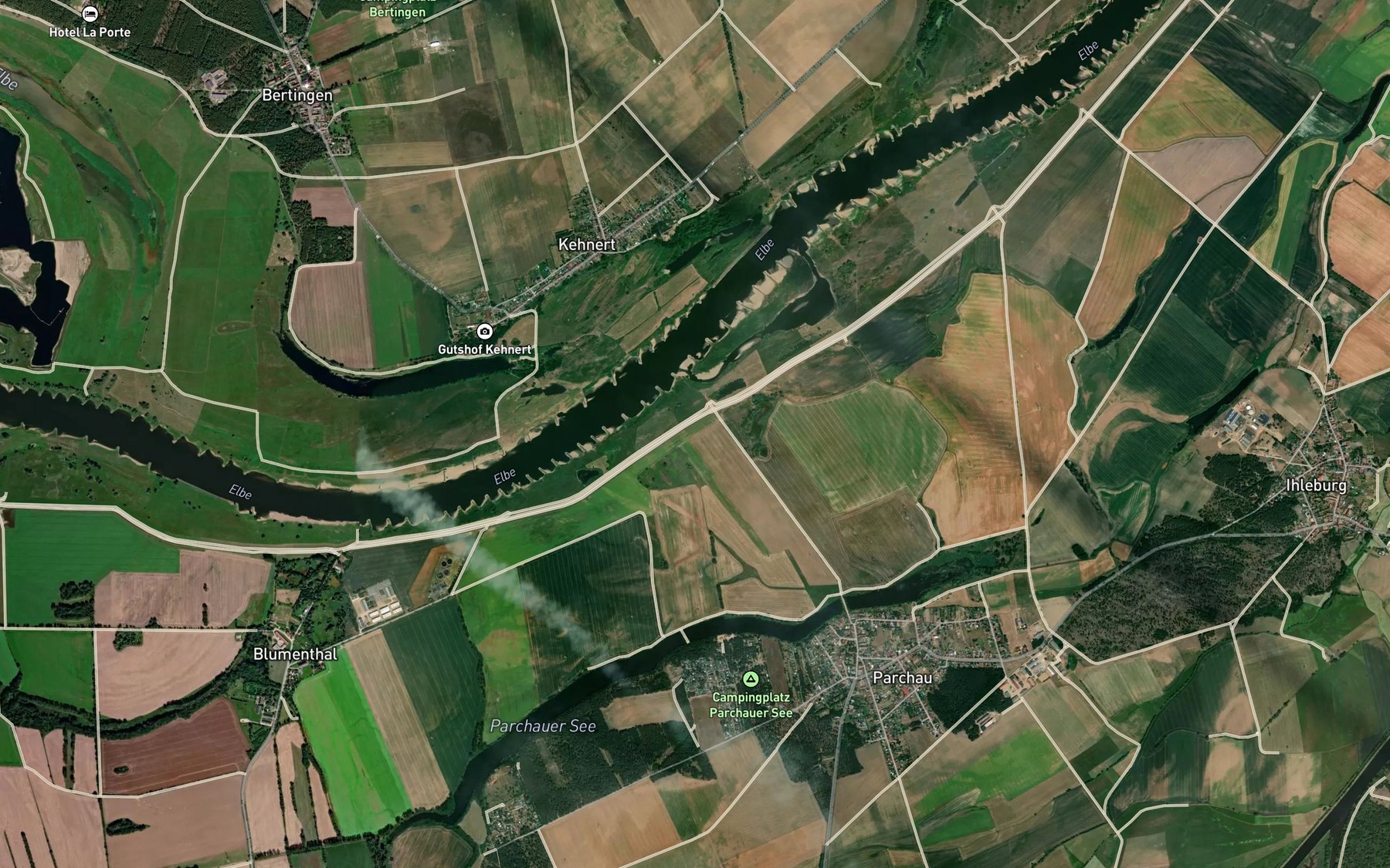 Satellite map of the Kustersee