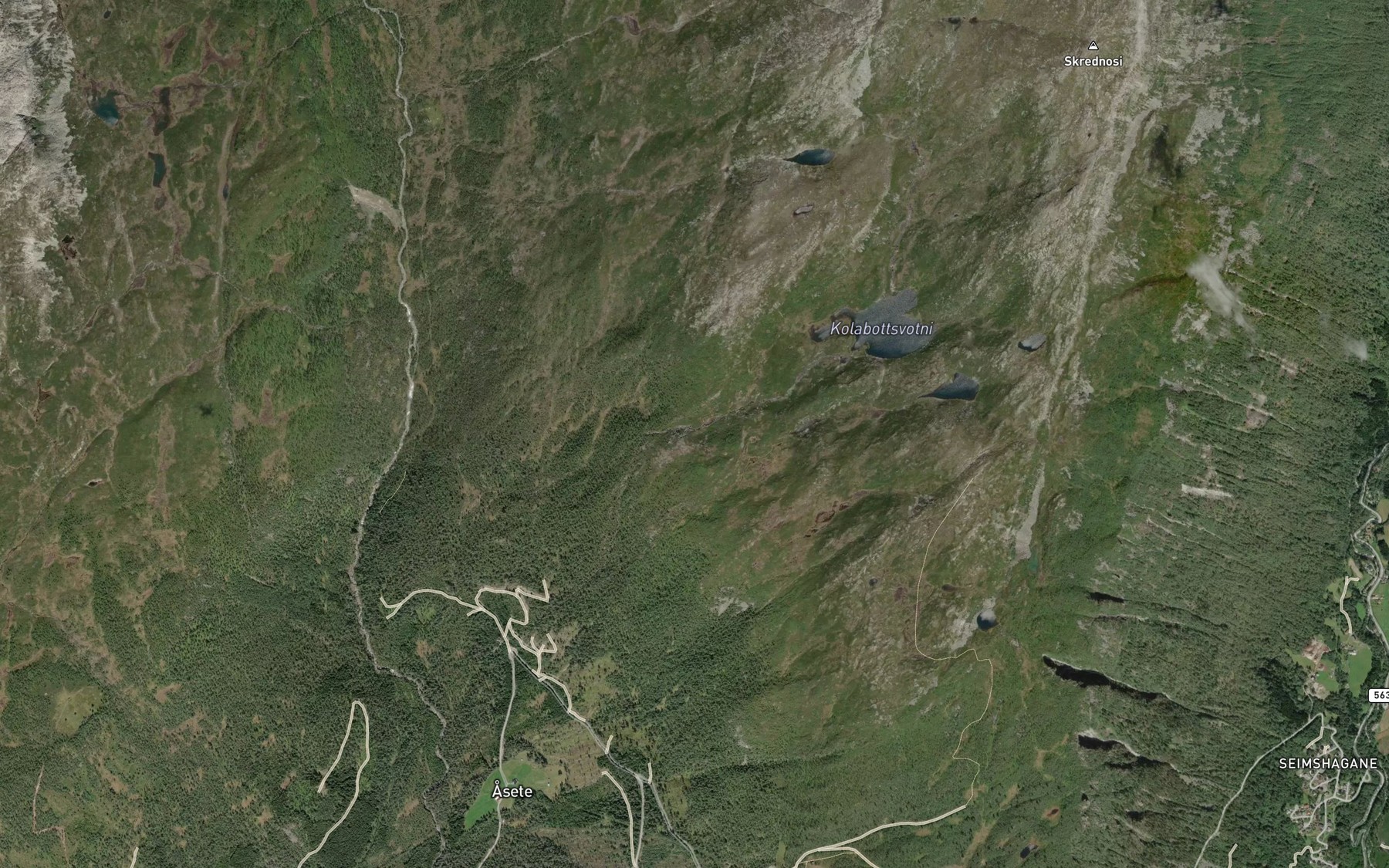 Satellite map of the Kolabotngrovi
